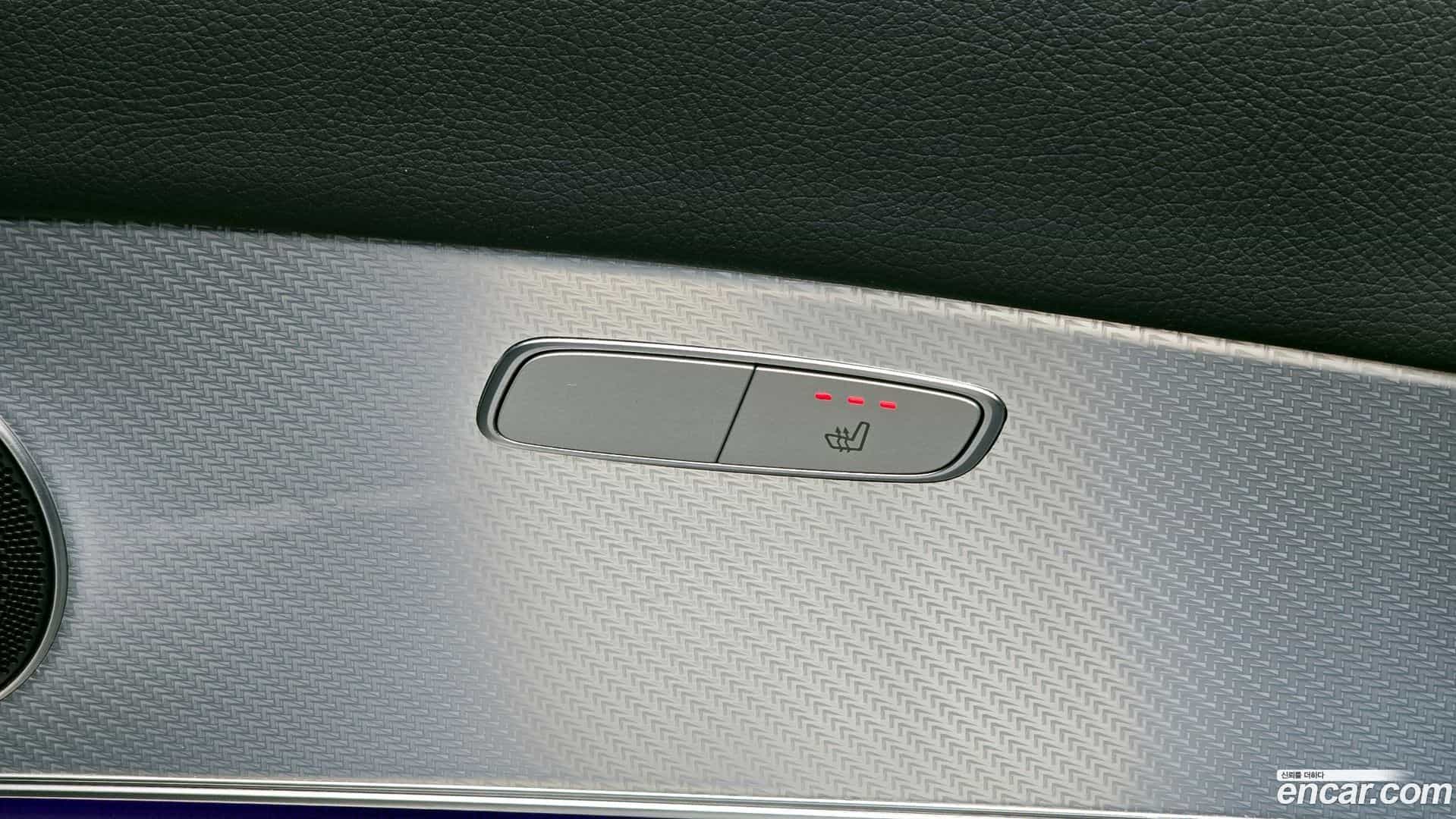 E-Class Mercedes-Benz 2019.11-OPTION-044