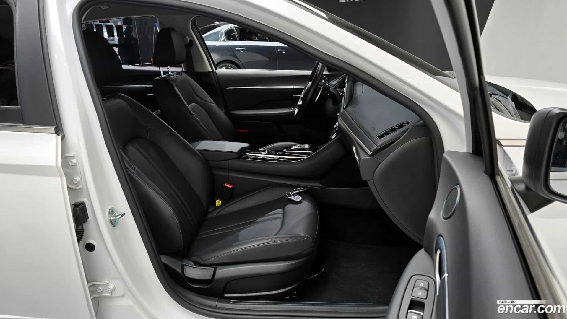 Sonata Hyundai 2020.8-INNER-036