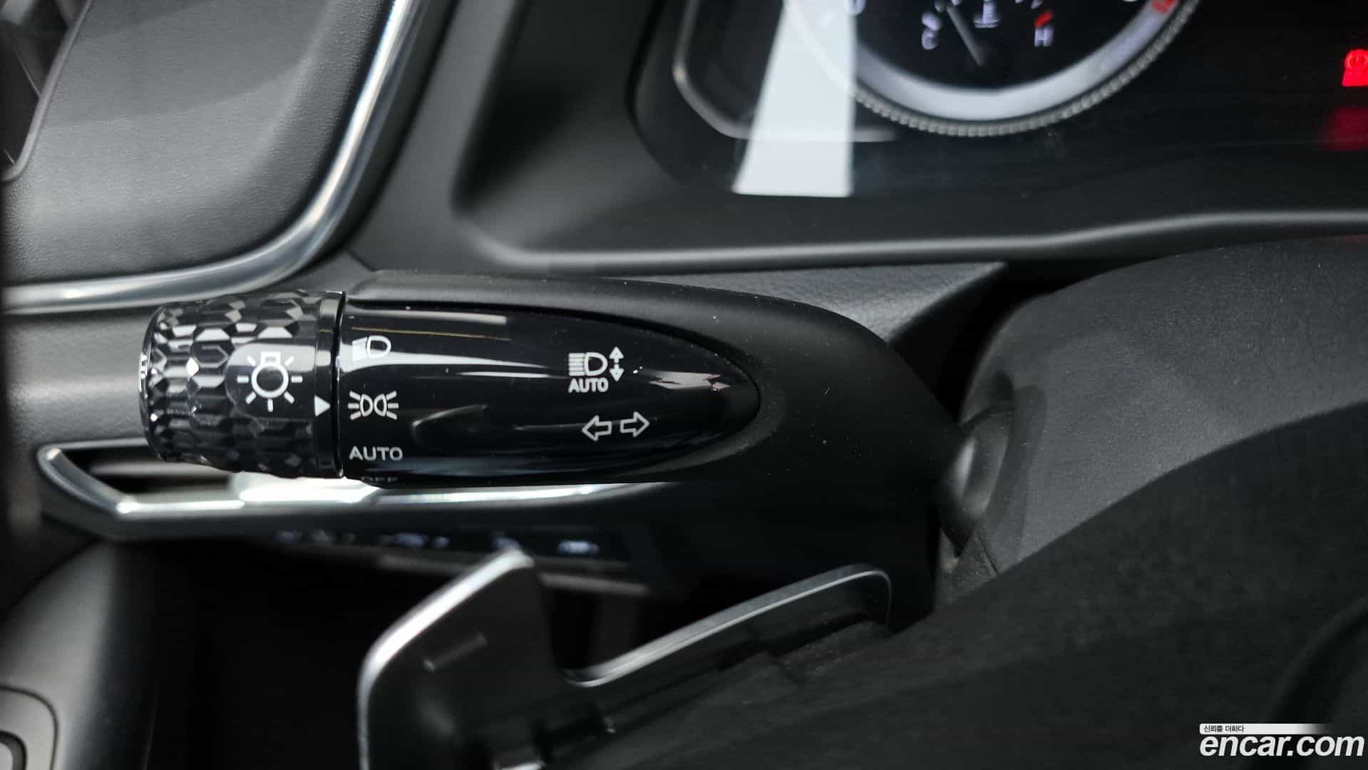 Sonata Hyundai 2020.8-OPTION-045