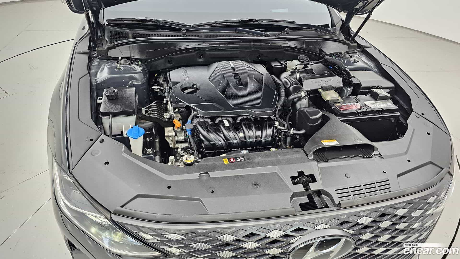 Grandeur Hyundai 2022.3-OUTER-006