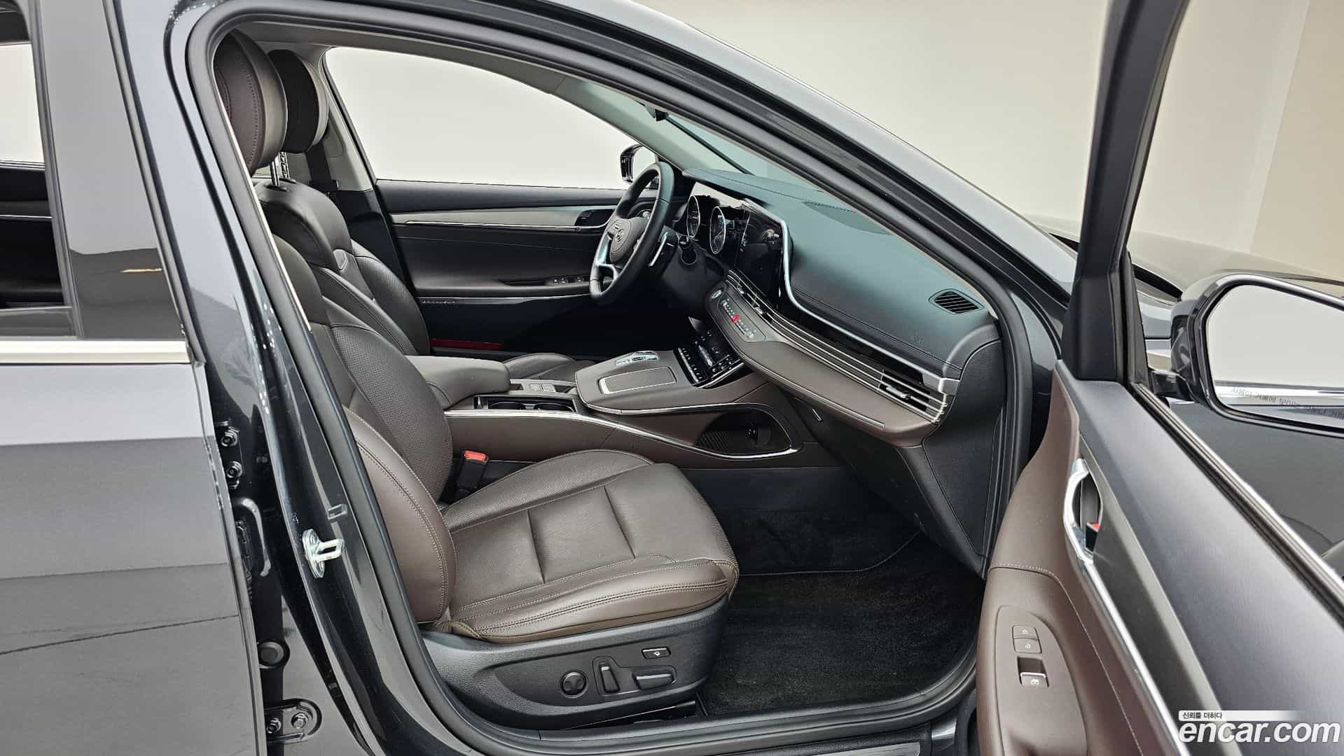Grandeur Hyundai 2022.3-OPTION-015