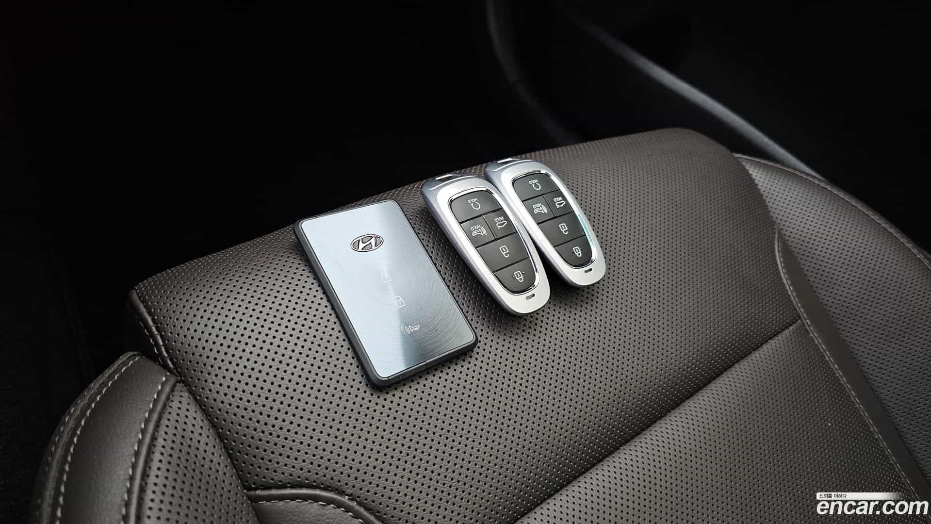 Grandeur Hyundai 2022.3-OPTION-021