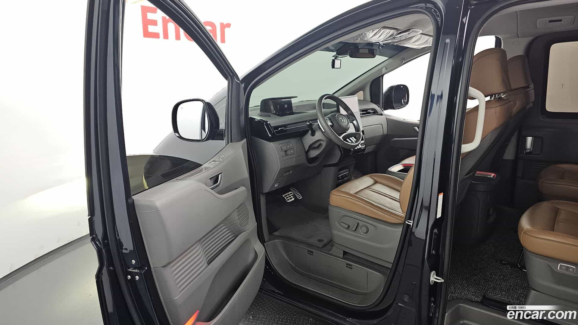 Staria Hyundai 2021.8-INNER-010