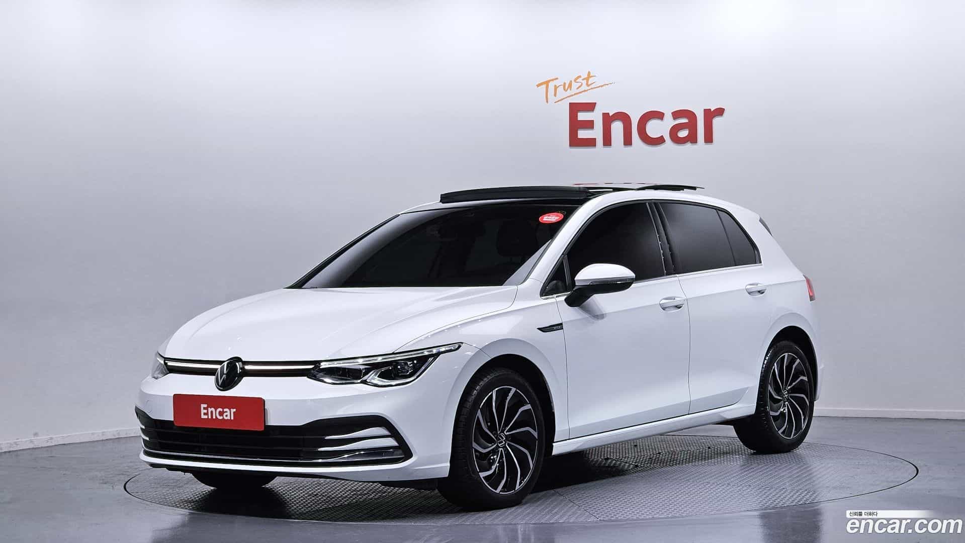 Golf Volkswagen 2022.7-OUTER-001