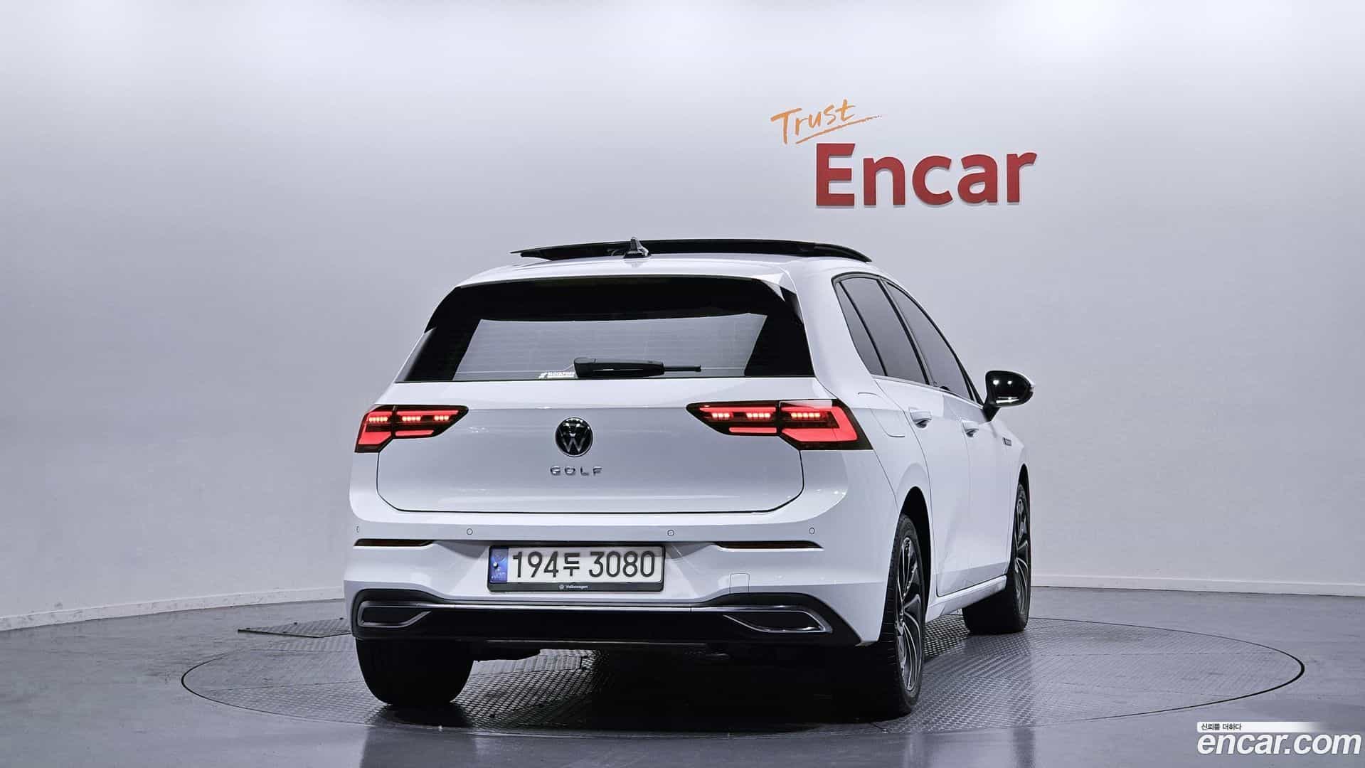 Golf Volkswagen 2022.7-OUTER-004