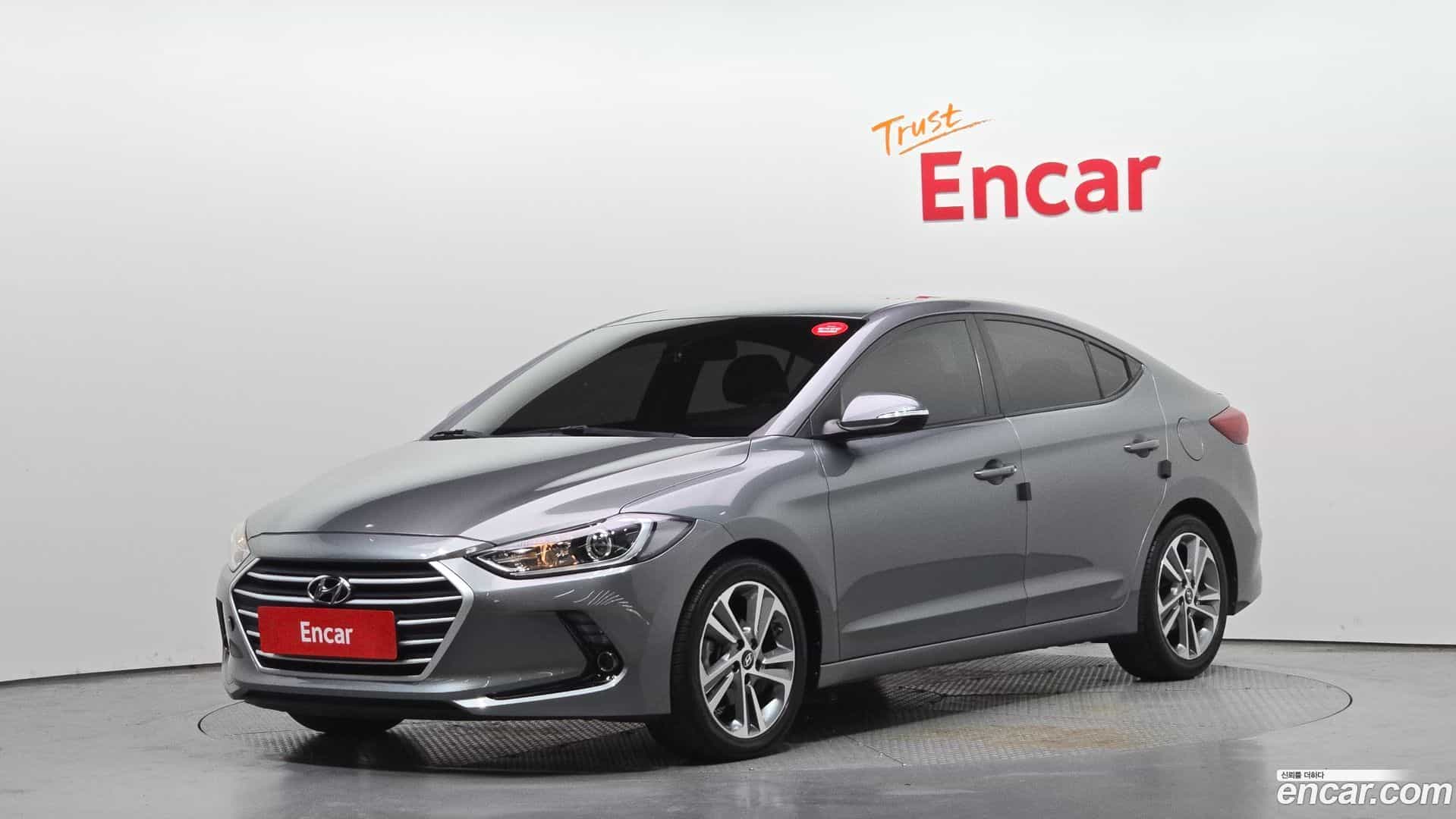 AVANTE Hyundai 2018.5-OUTER-001