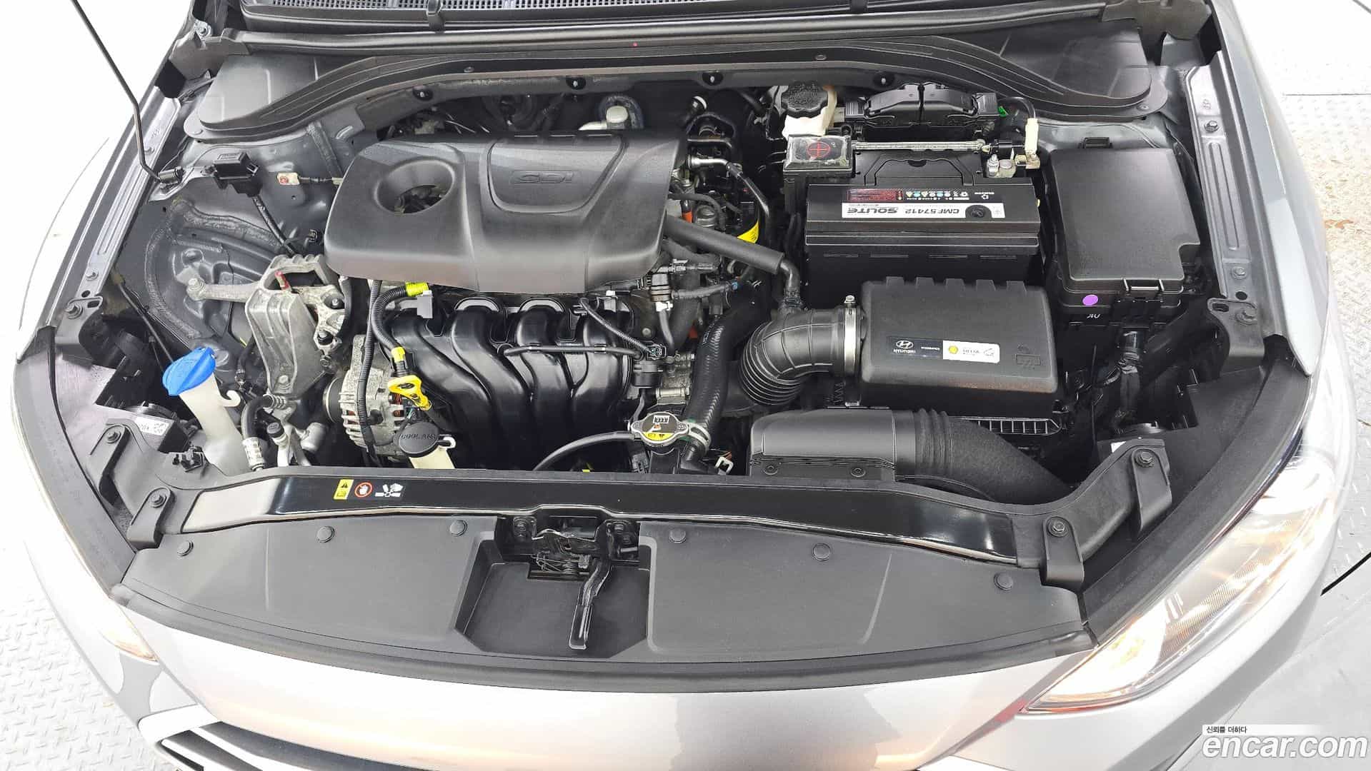 AVANTE Hyundai 2018.5-OUTER-006