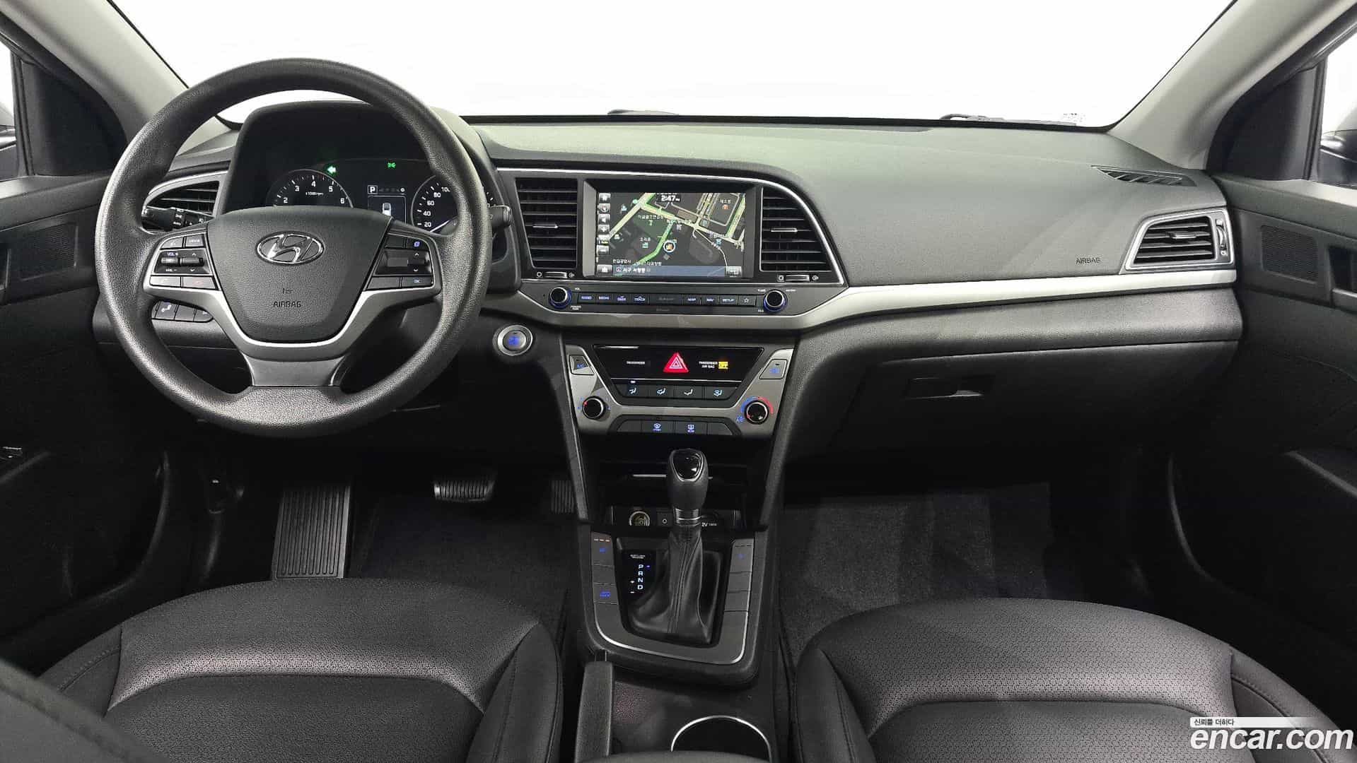 AVANTE Hyundai 2018.5-INNER-007