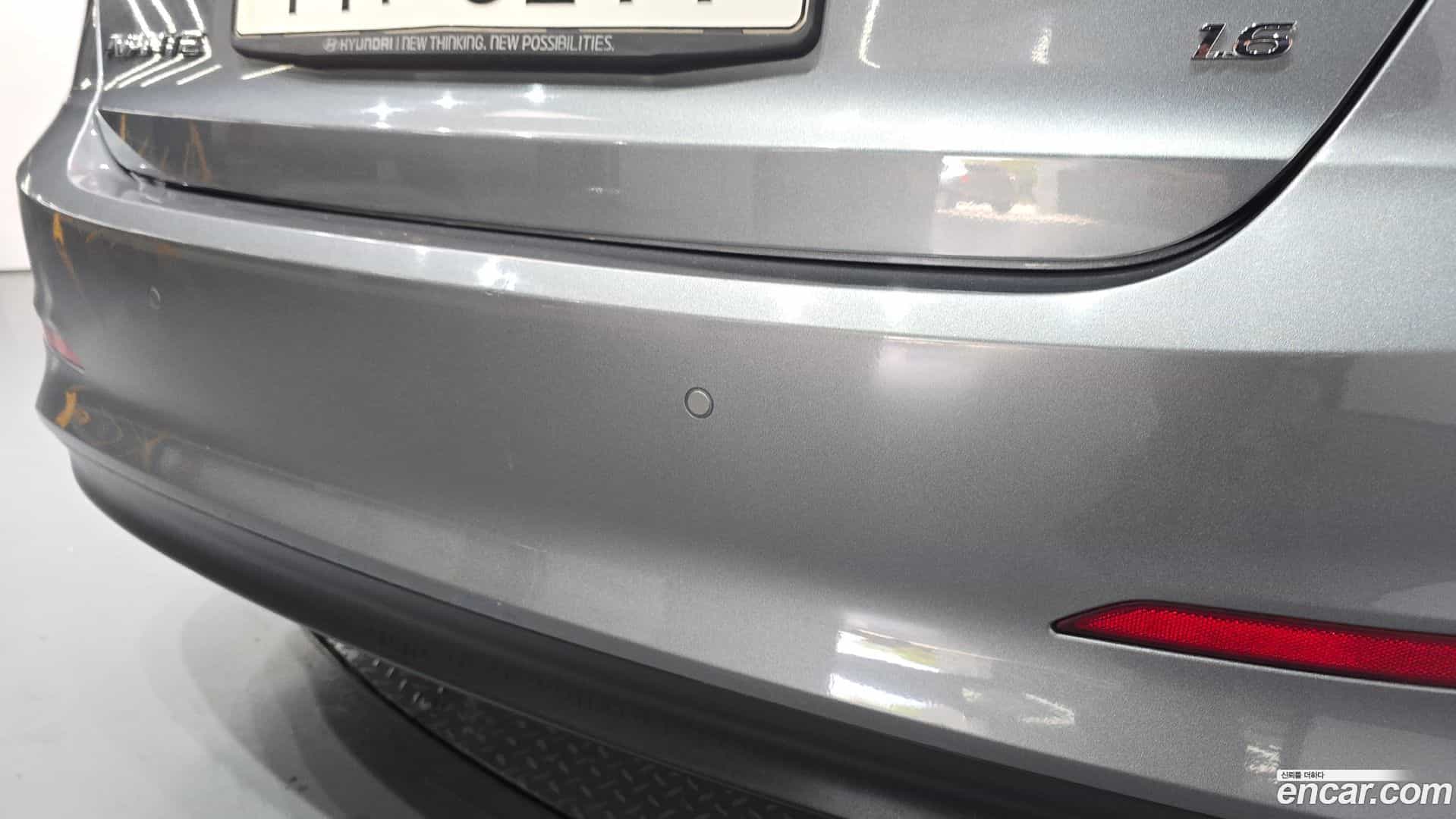 AVANTE Hyundai 2018.5-OPTION-041
