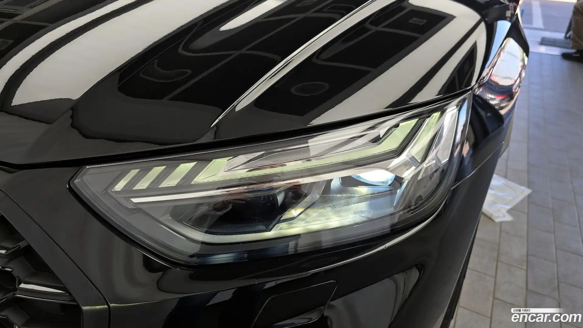 SQ5 Audi 2023.11-OUTER-032