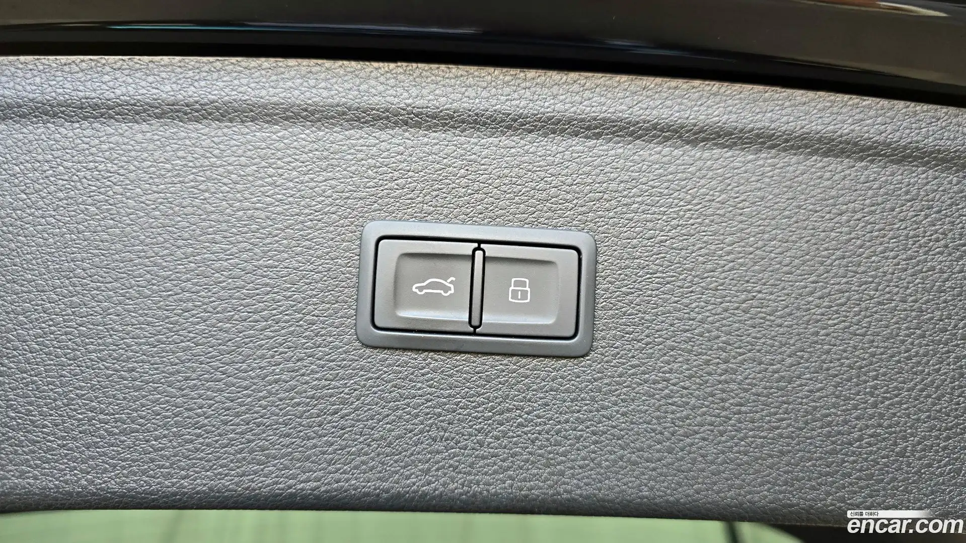 SQ5 Audi 2023.11-INNER-036