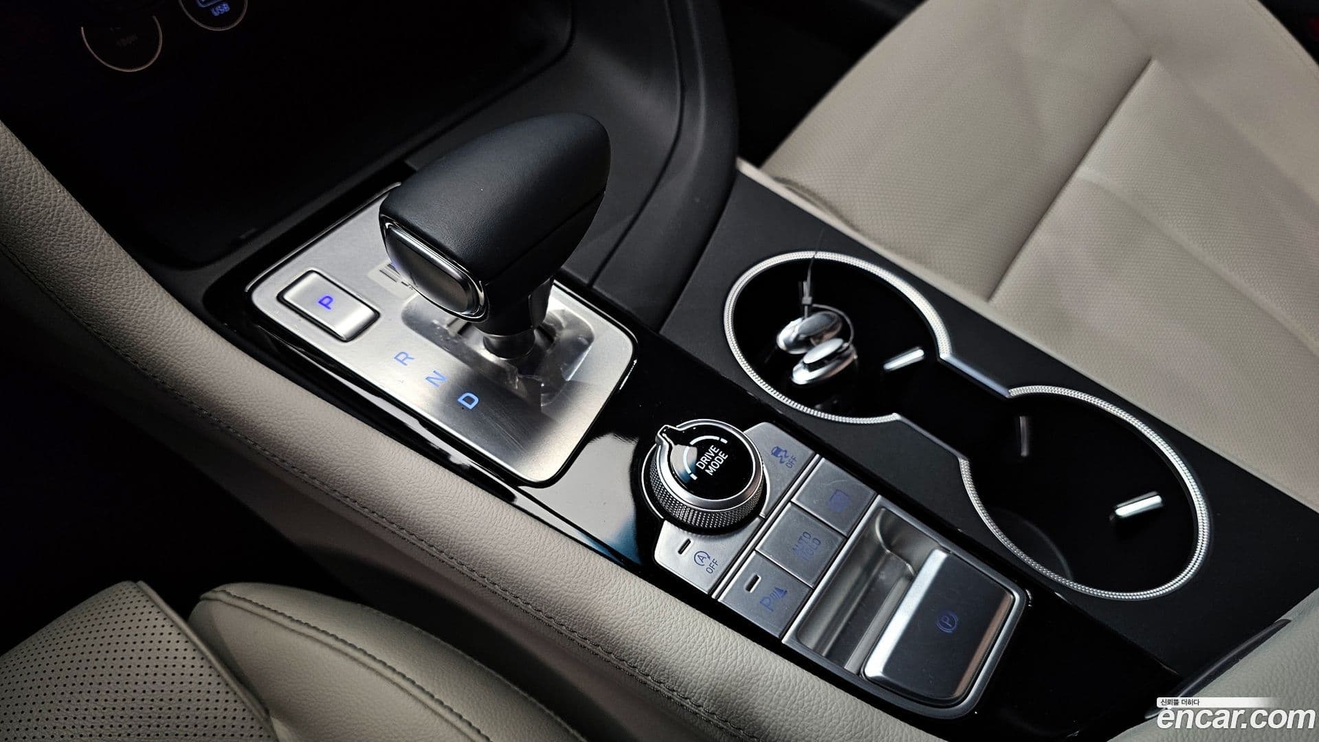Main__Slider__Photo:G70 Genesis 2022.9-8