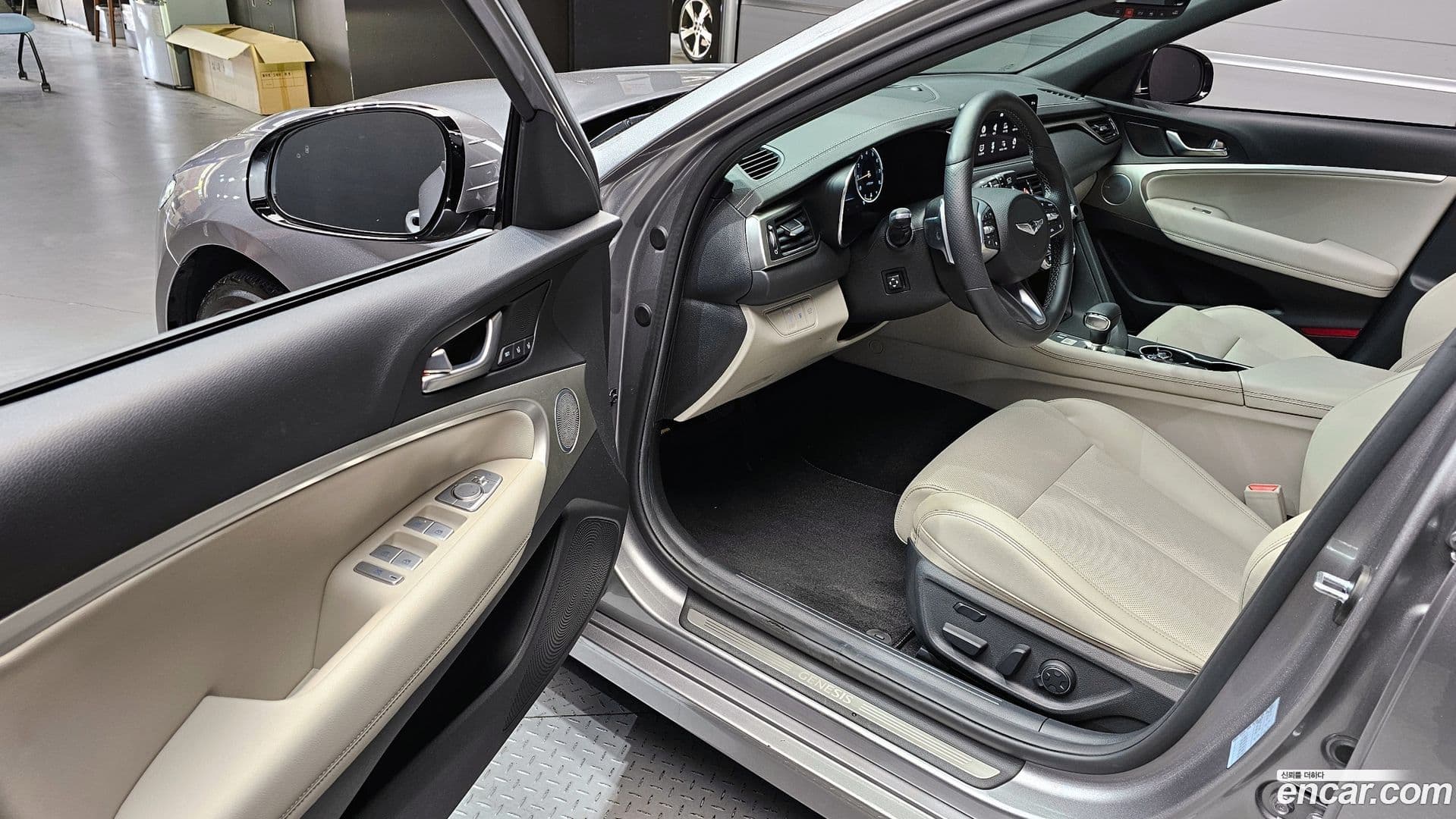 Main__Slider__Photo:G70 Genesis 2022.9-9