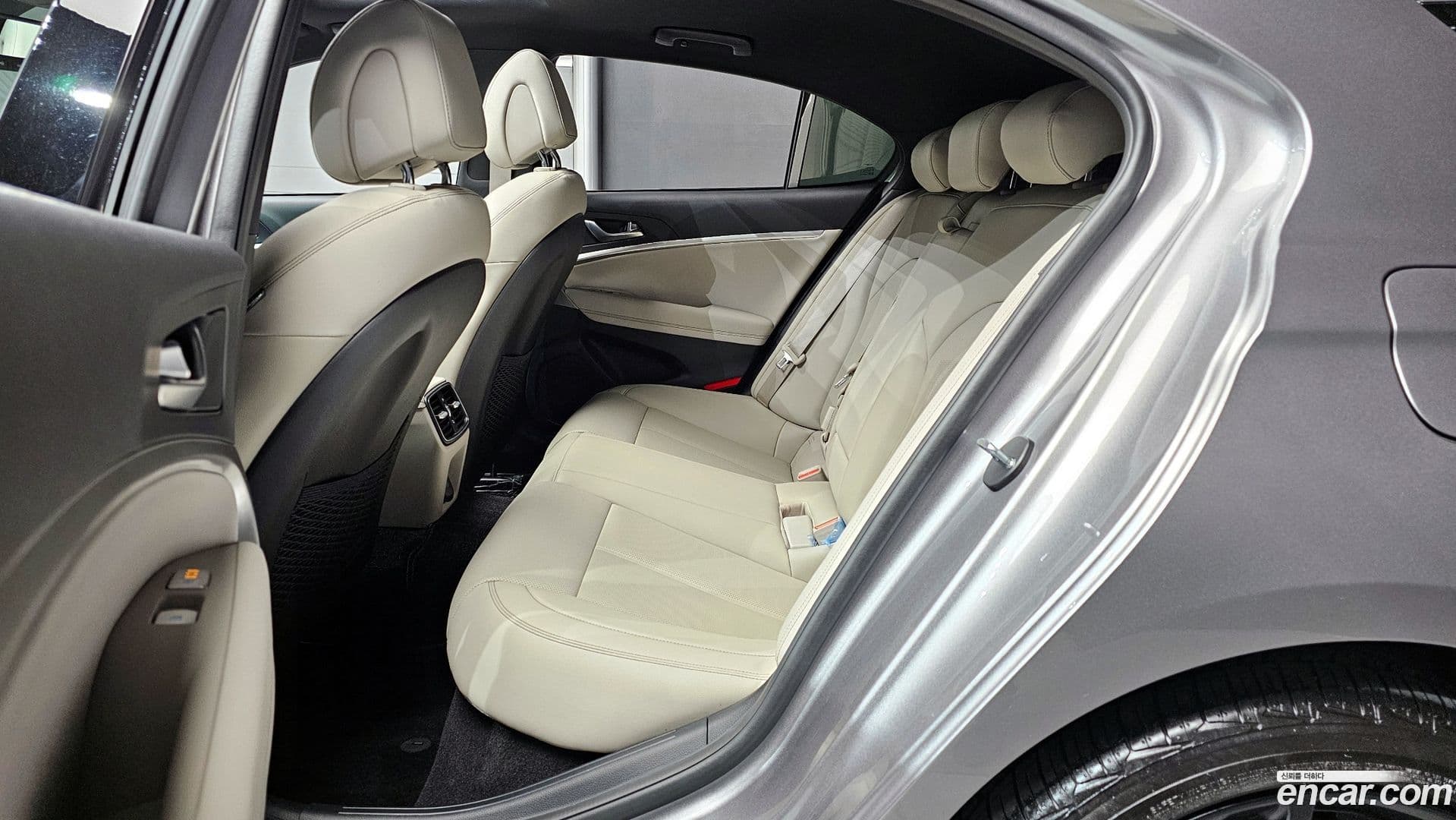 Main__Slider__Photo:G70 Genesis 2022.9-11