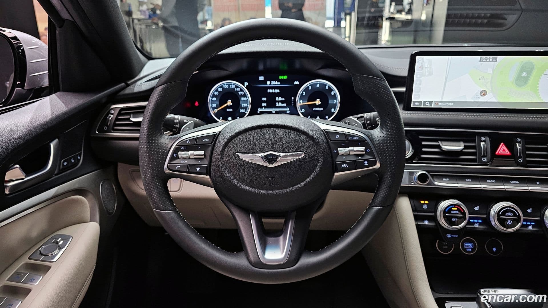 Main__Slider__Photo:G70 Genesis 2022.9-12