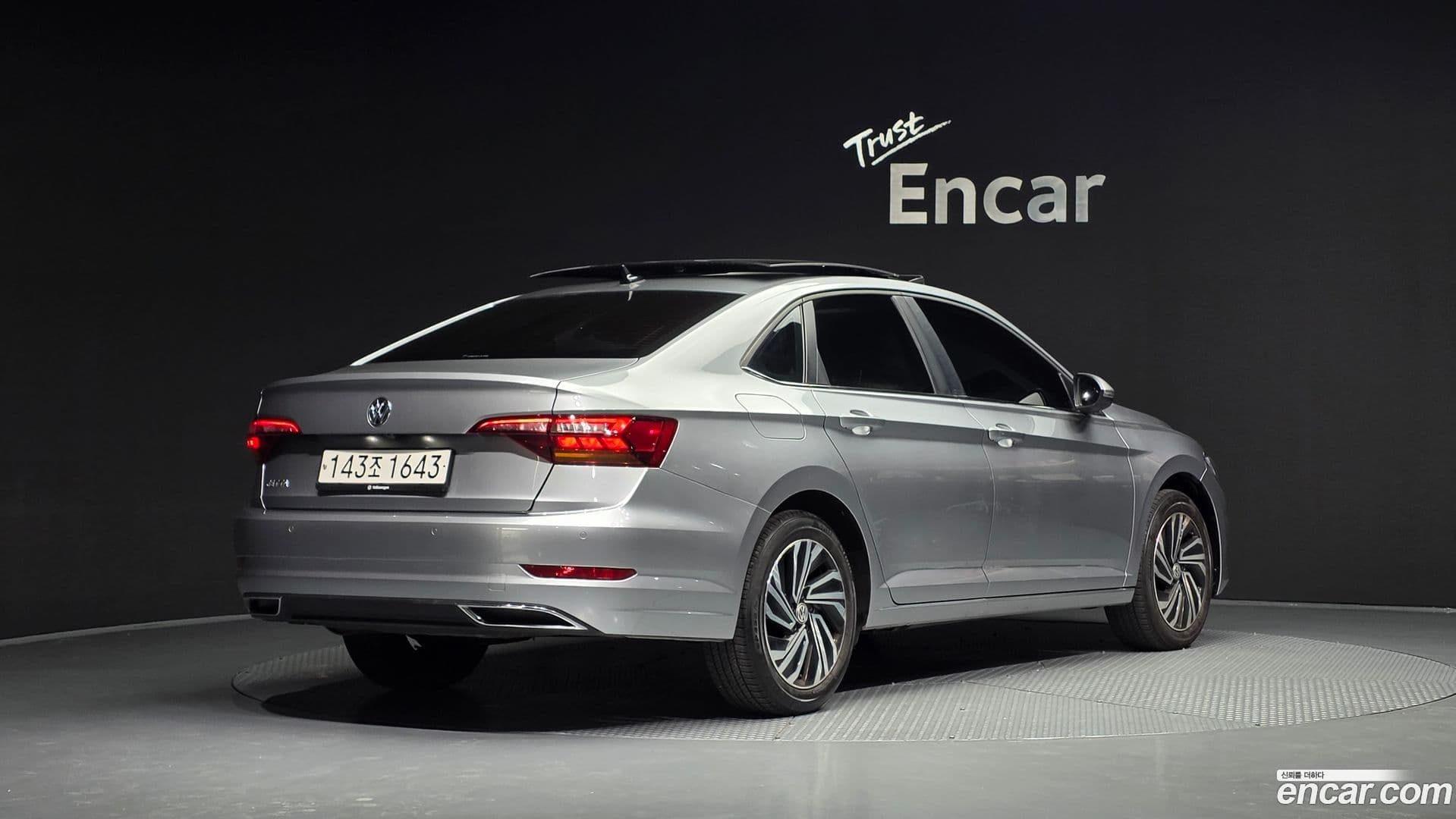 Main__Slider__Photo:Jetta Volkswagen 2021.2-1