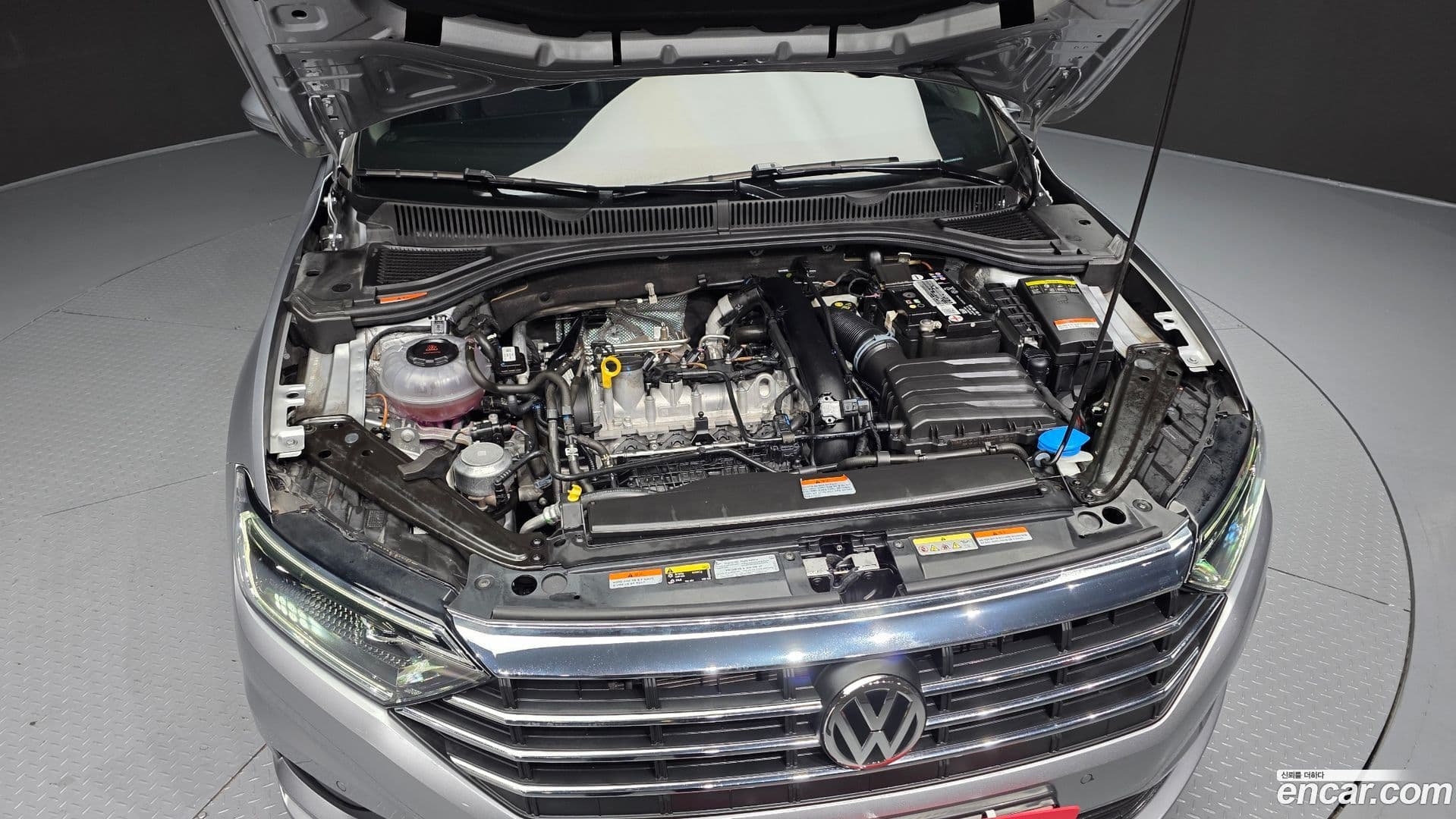 Main__Slider__Photo:Jetta Volkswagen 2021.2-5
