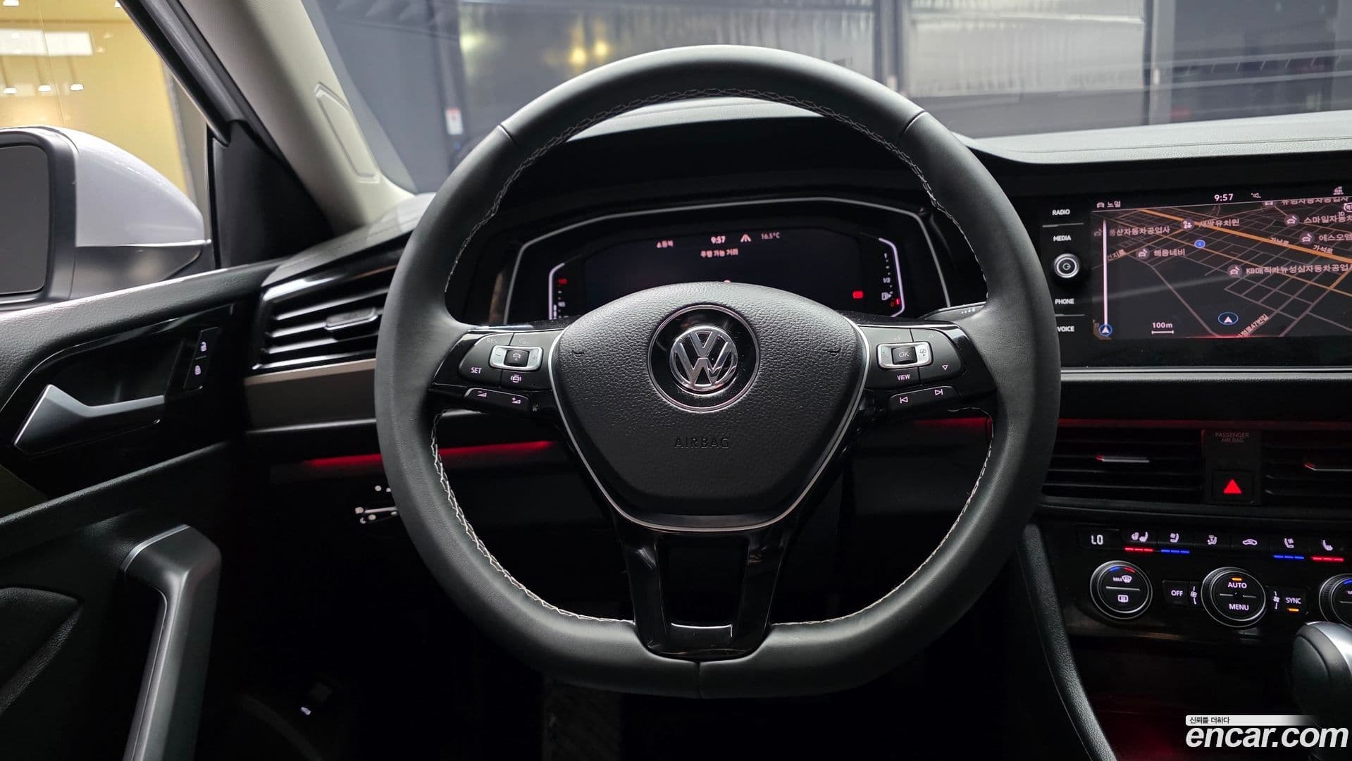 Main__Slider__Photo:Jetta Volkswagen 2021.2-12