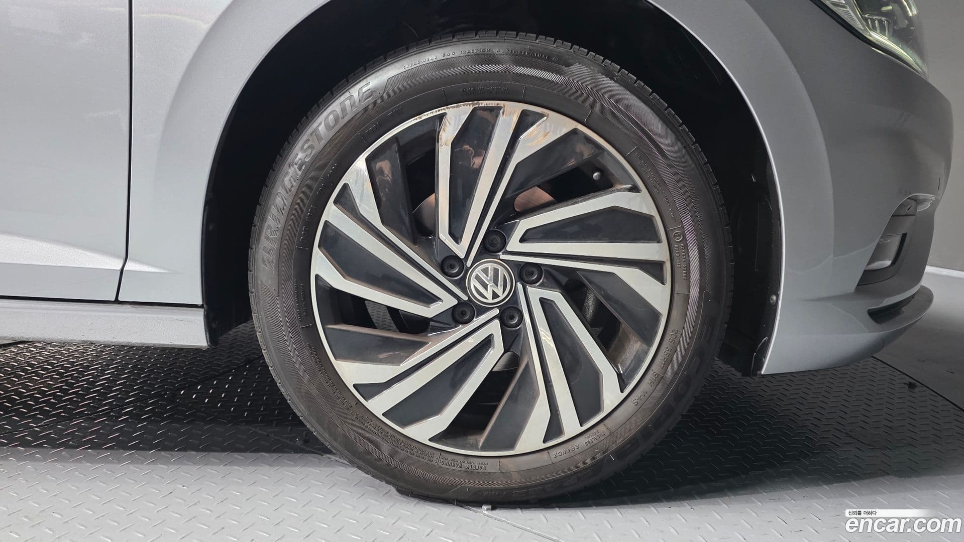 Main__Slider__Photo:Jetta Volkswagen 2021.2-20