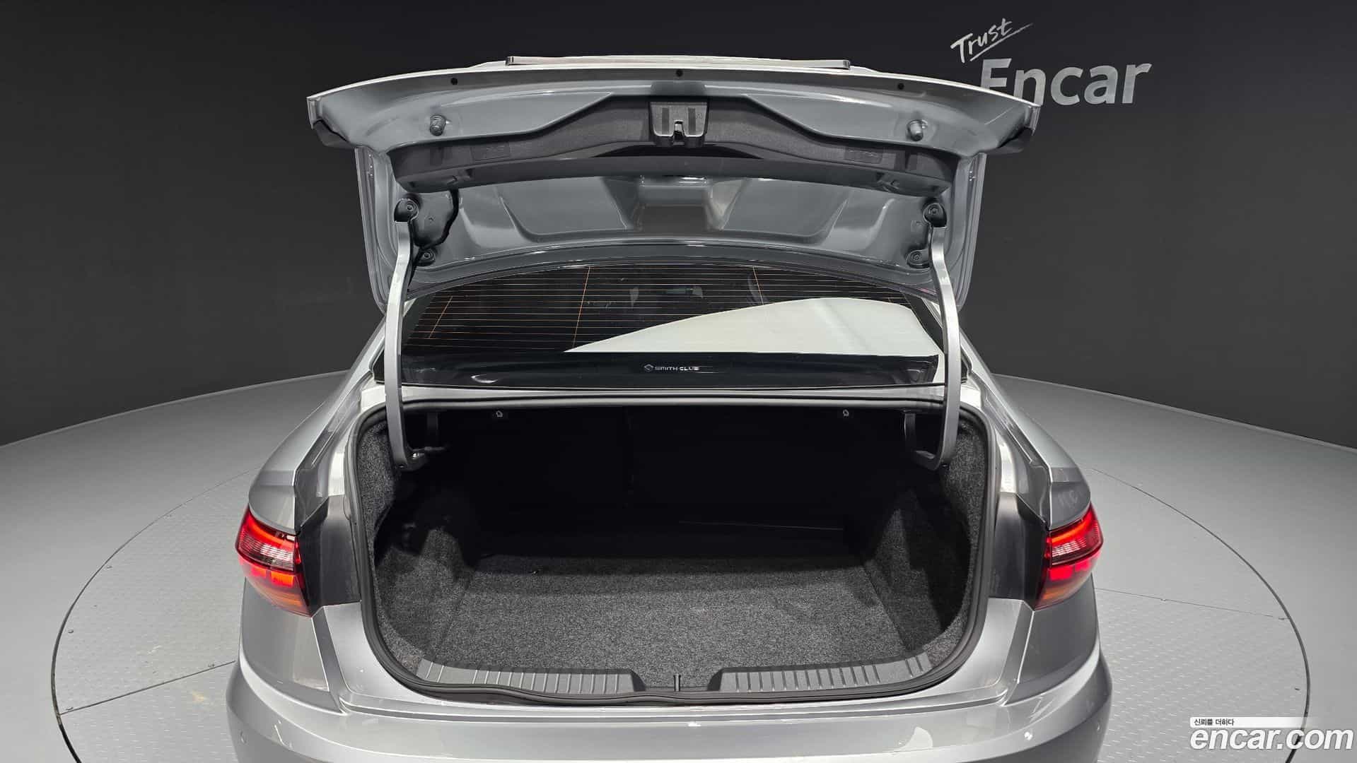 Jetta Volkswagen 2021.2-OPTION-040