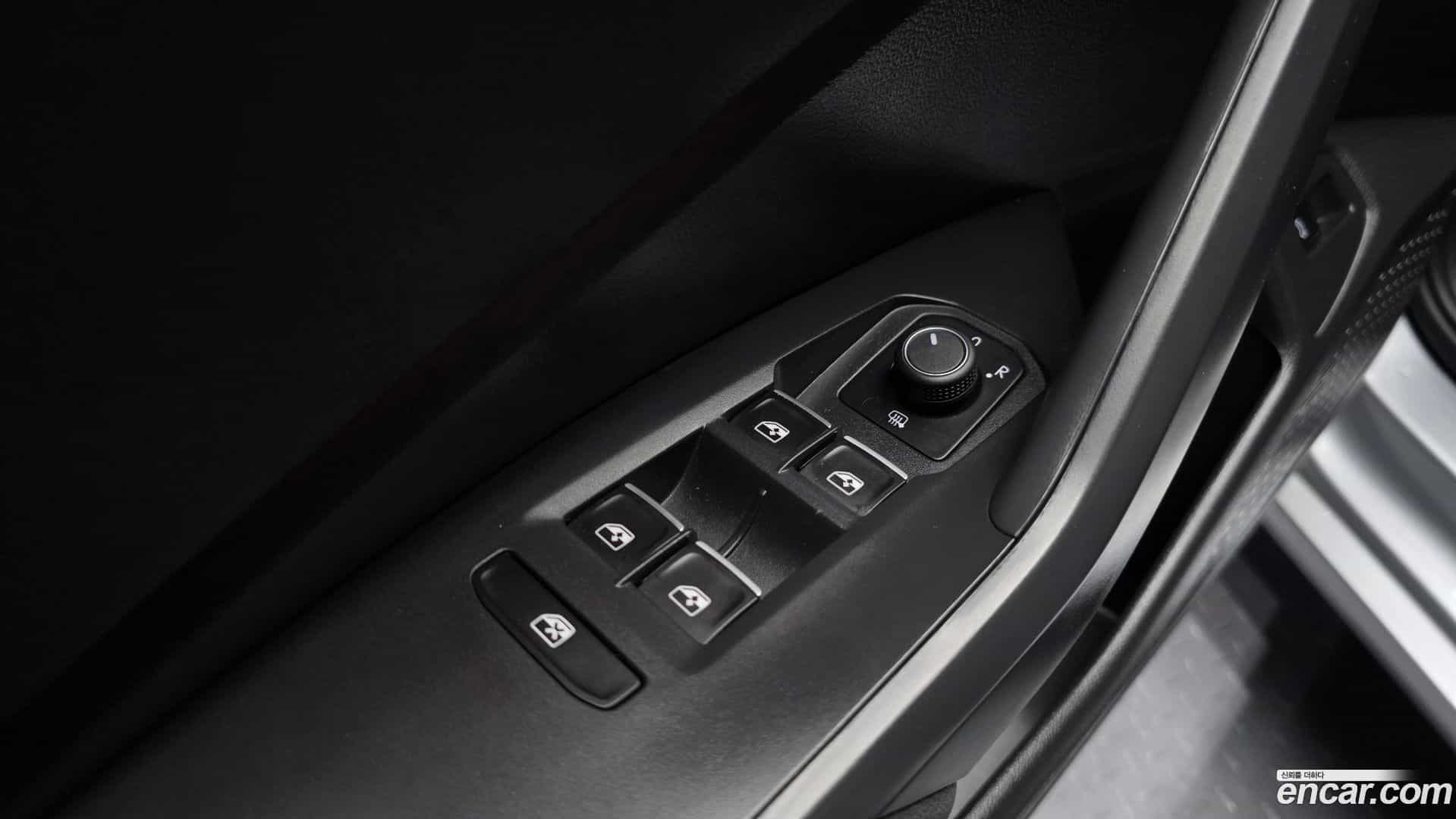 Jetta Volkswagen 2021.2-OPTION-043