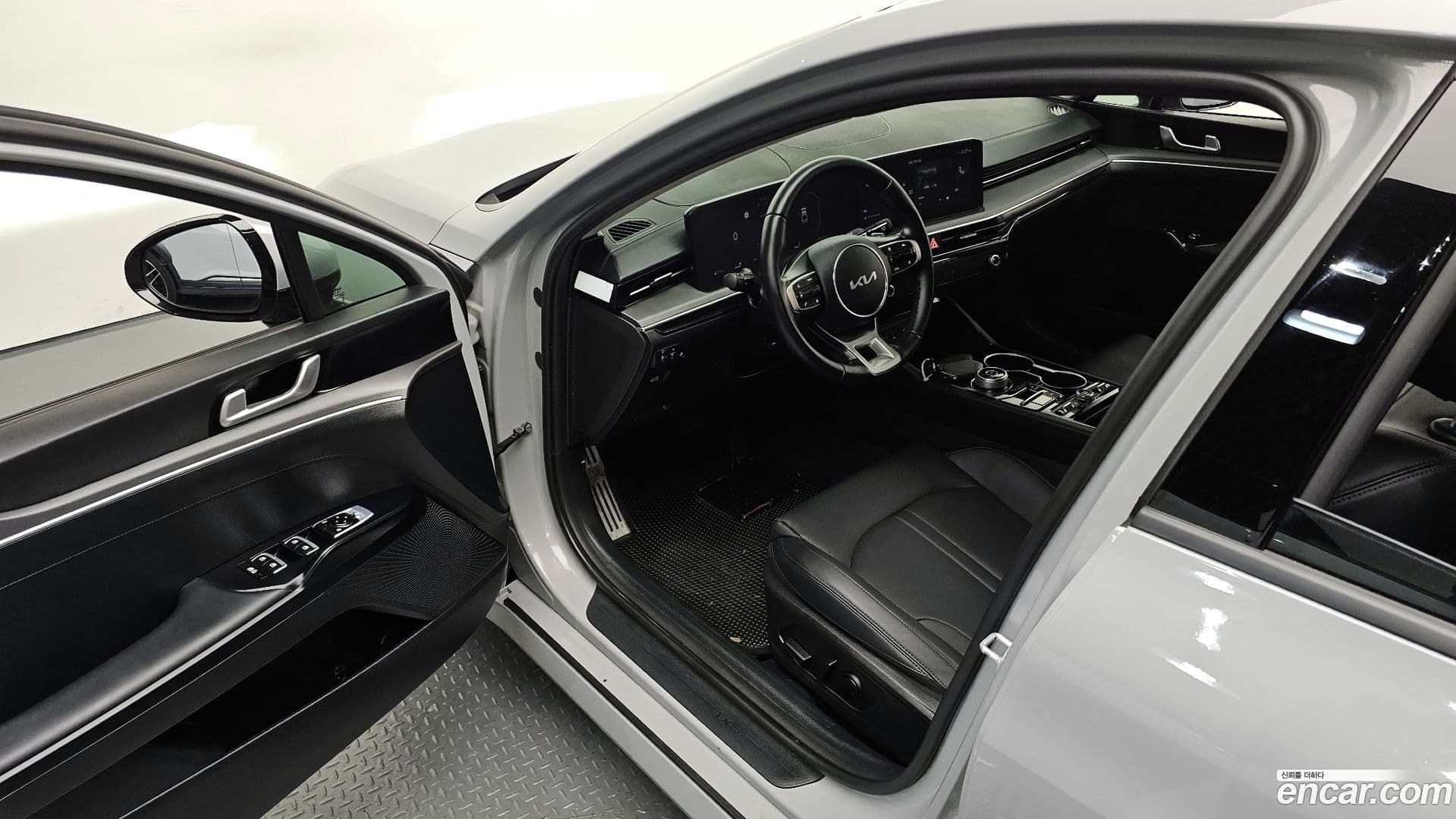 Main__Slider__Photo:K5 Kia 2024.6-7