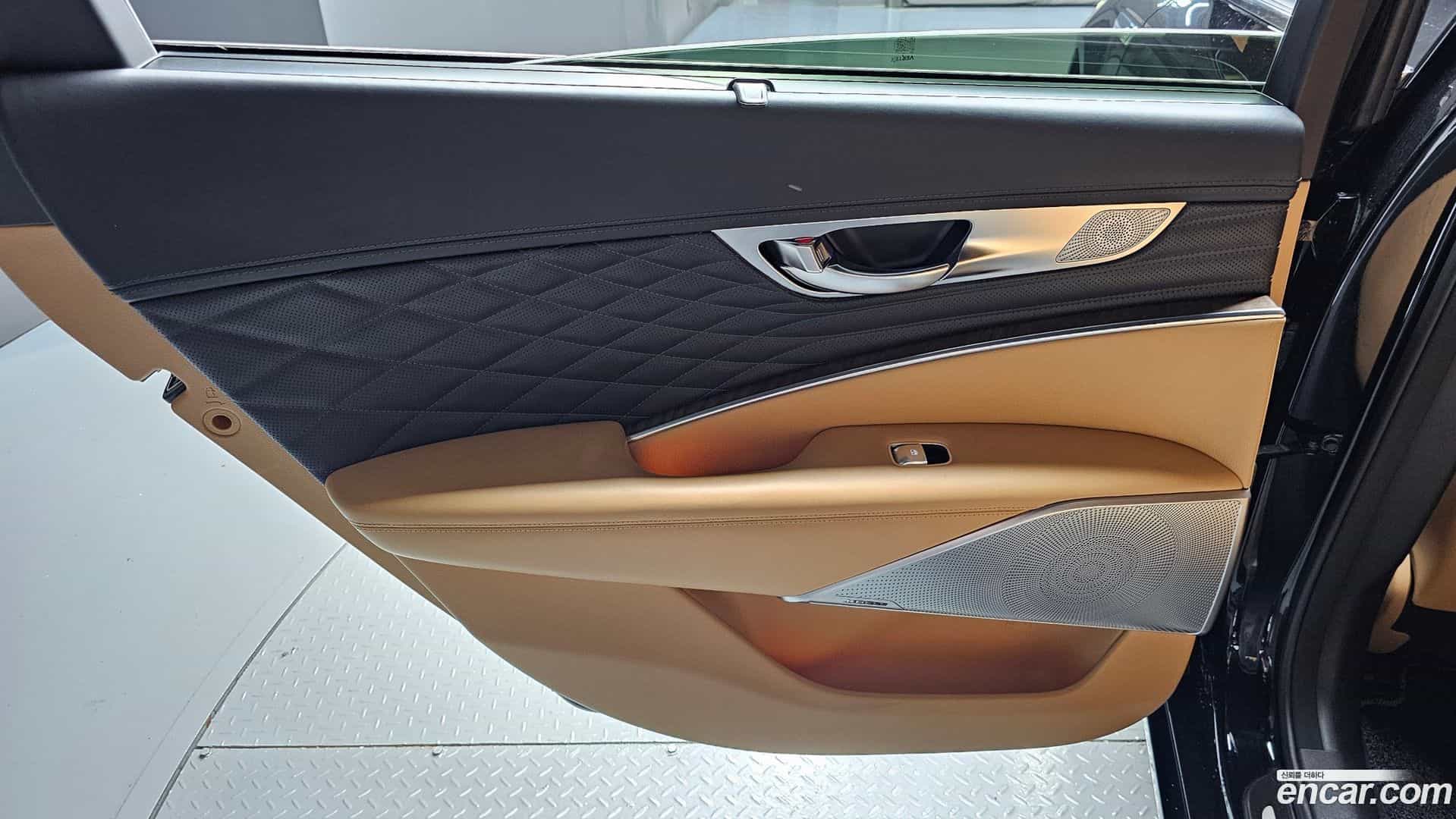 K9 Kia 2022.6-INNER-035