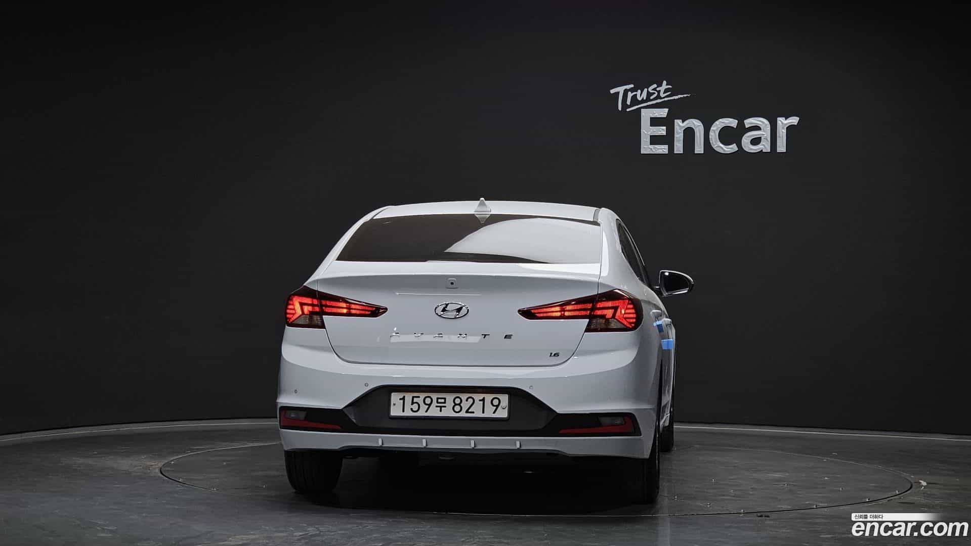 AVANTE Hyundai 2019.11-OUTER-004