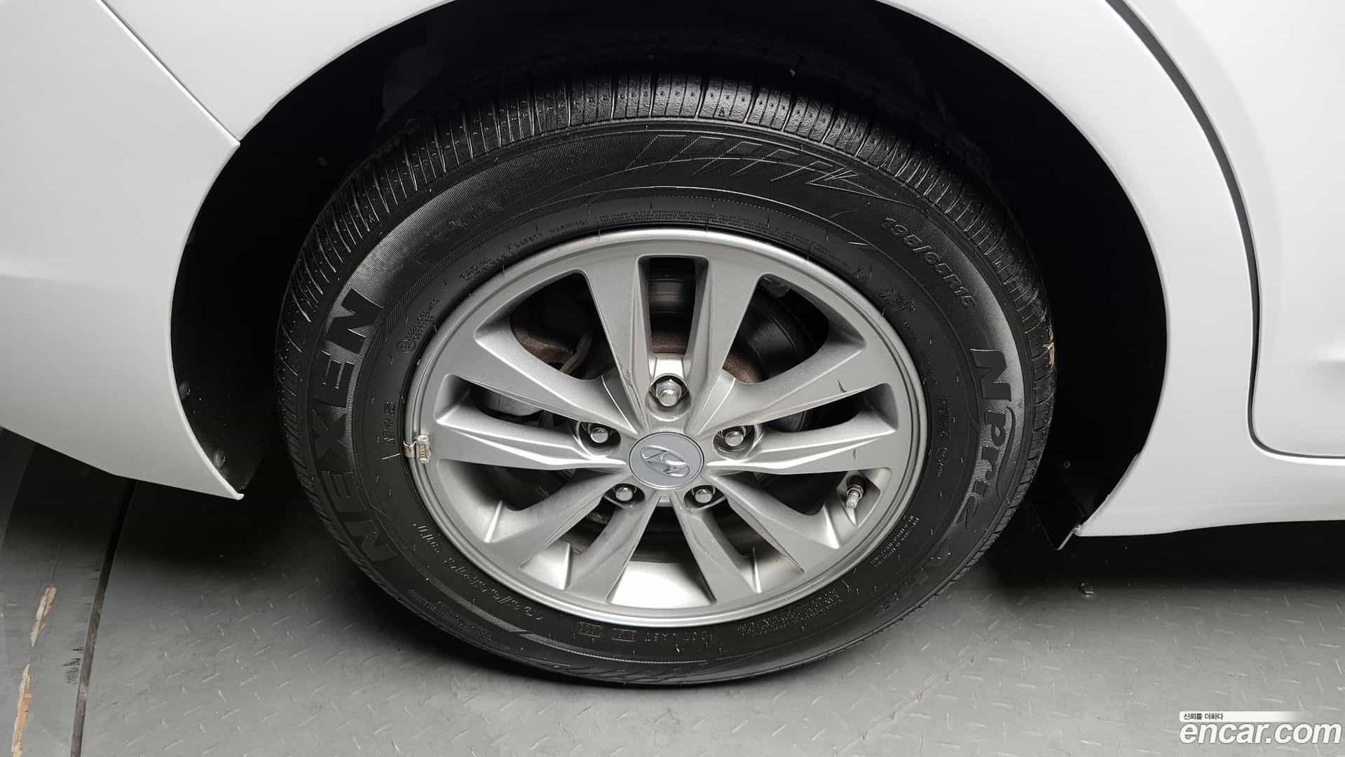 AVANTE Hyundai 2019.11-OUTER-005