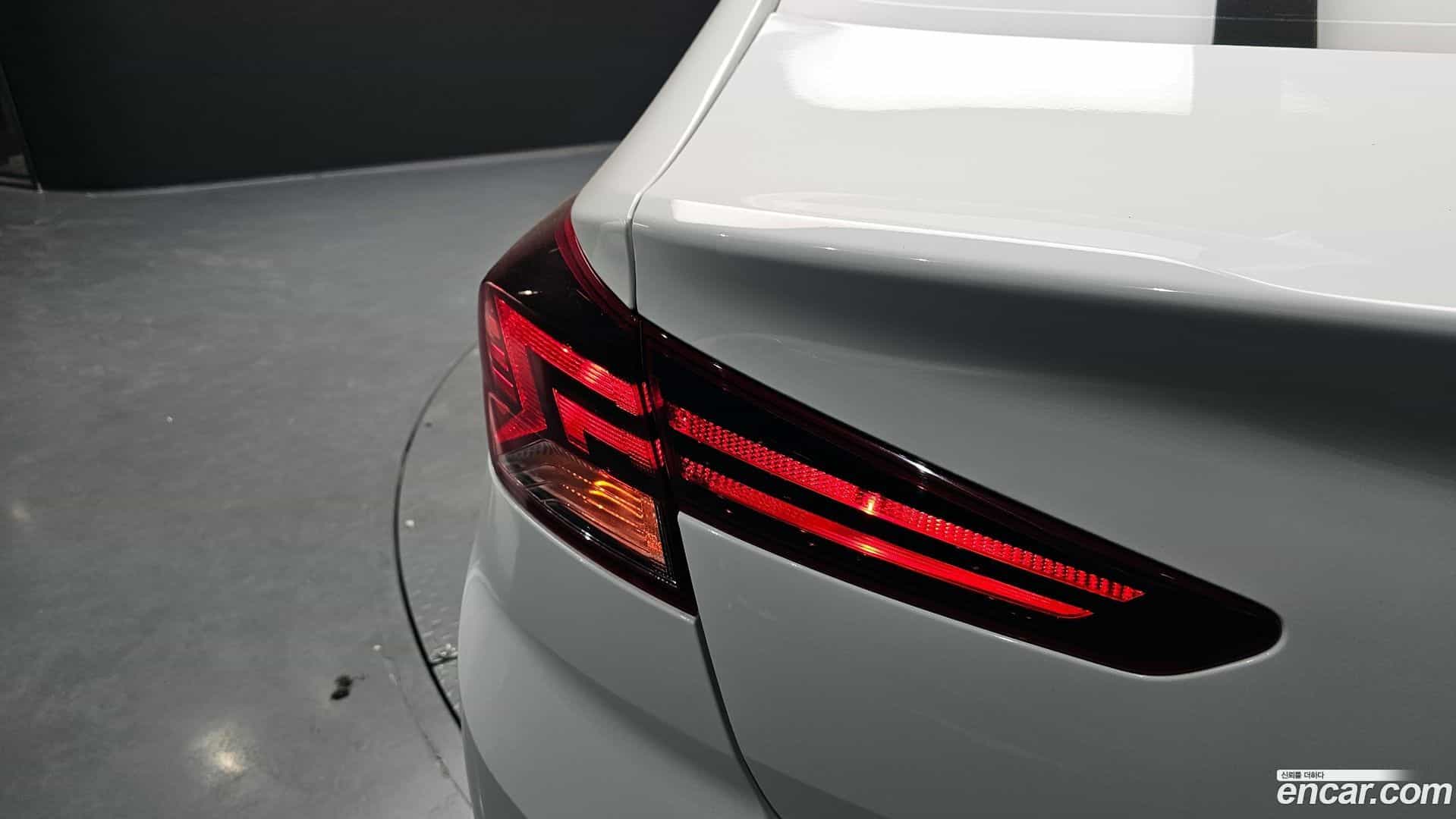 AVANTE Hyundai 2019.11-OUTER-033