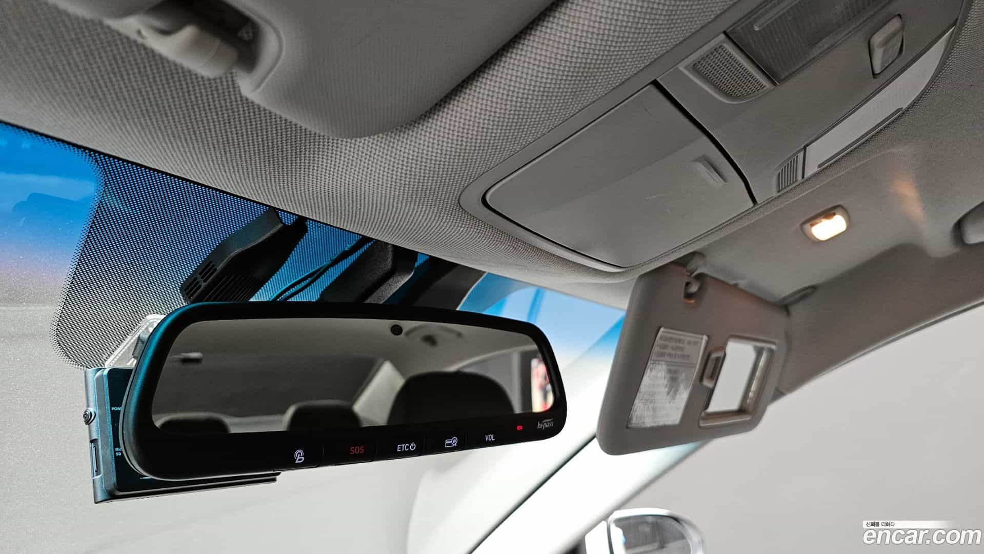 AVANTE Hyundai 2019.11-OPTION-042