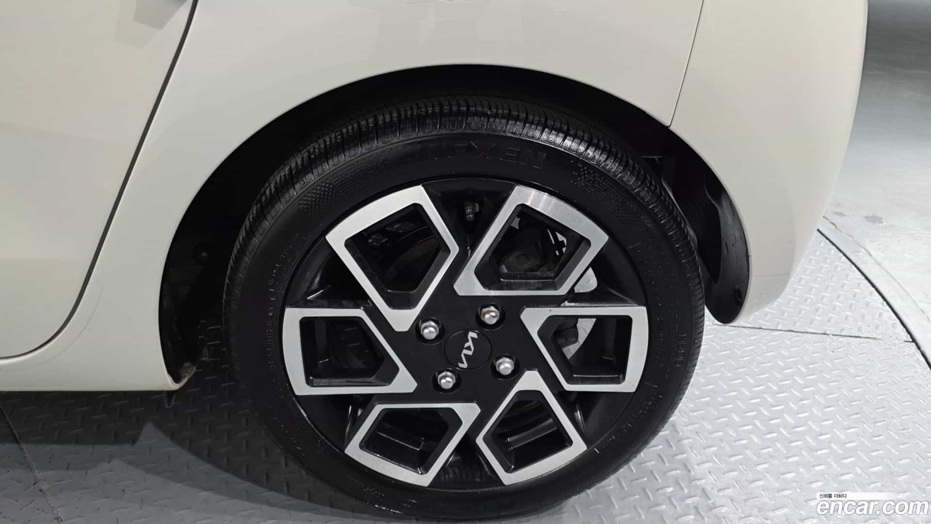 RAY Kia 2024.2-OUTER-031