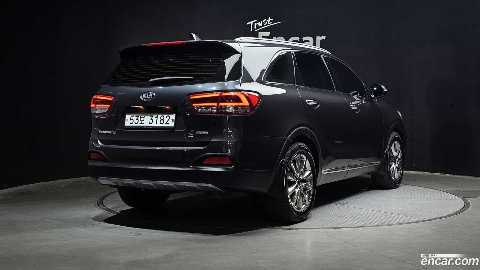 Sorento Kia 2017.6-OUTER-002
