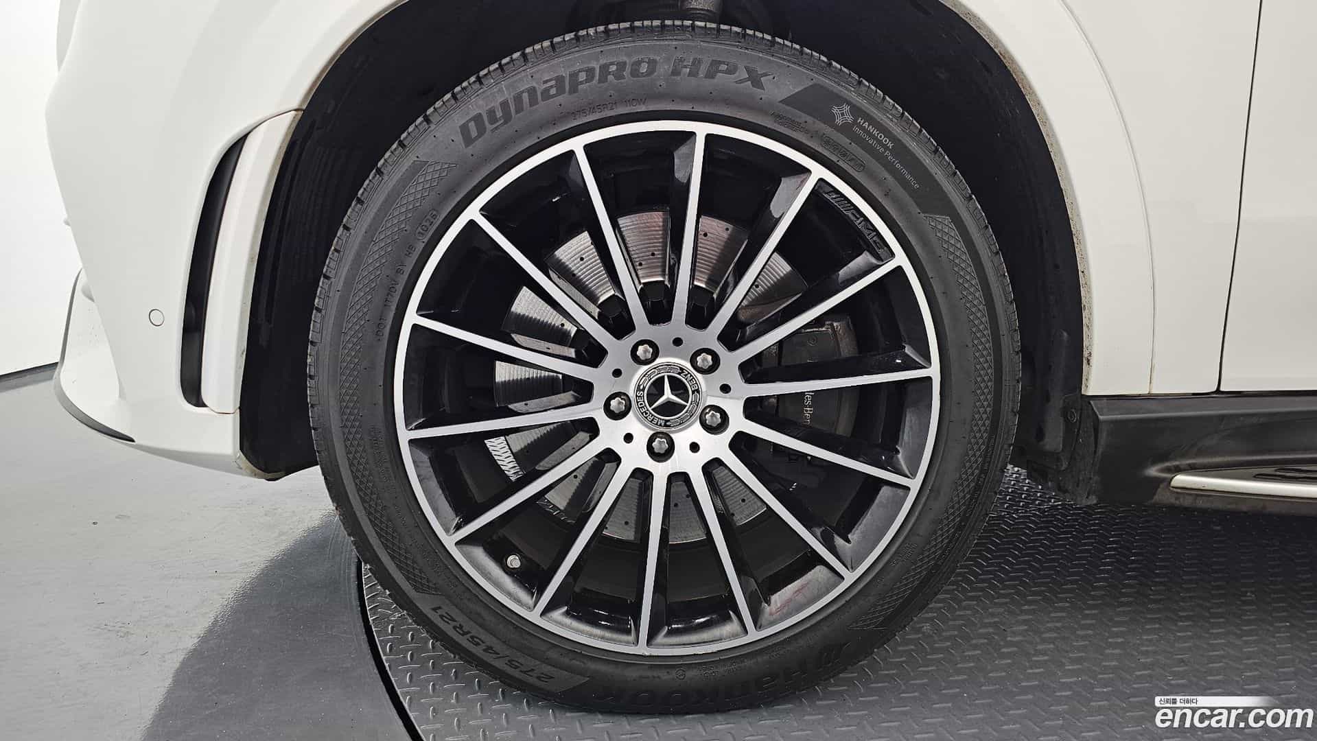 GLE-Class Mercedes-Benz 2022.11-OUTER-005