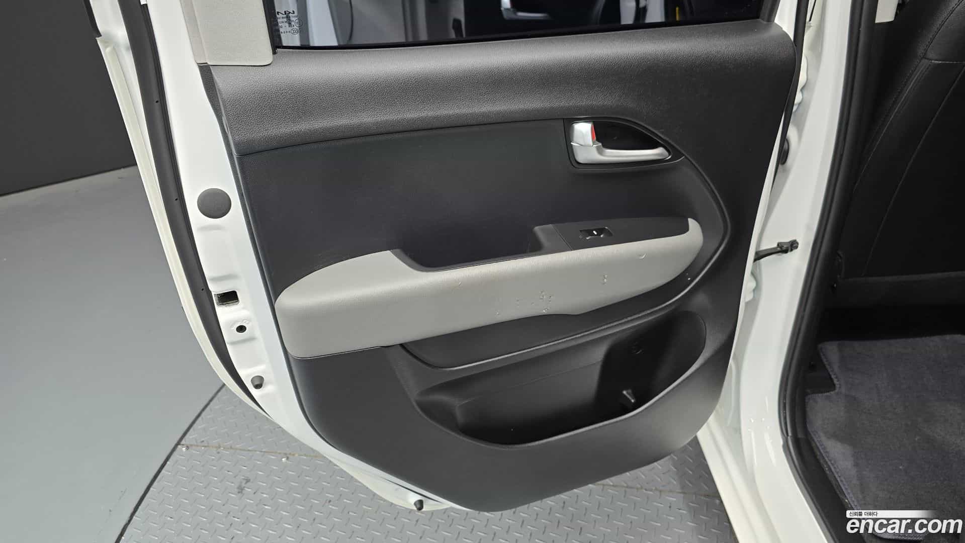 RAY Kia 2024.5-INNER-035