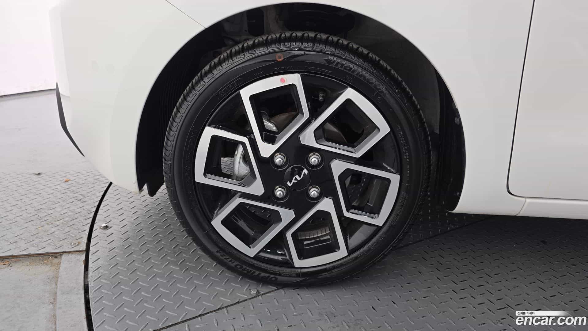 RAY Kia 2026.0-OUTER-005
