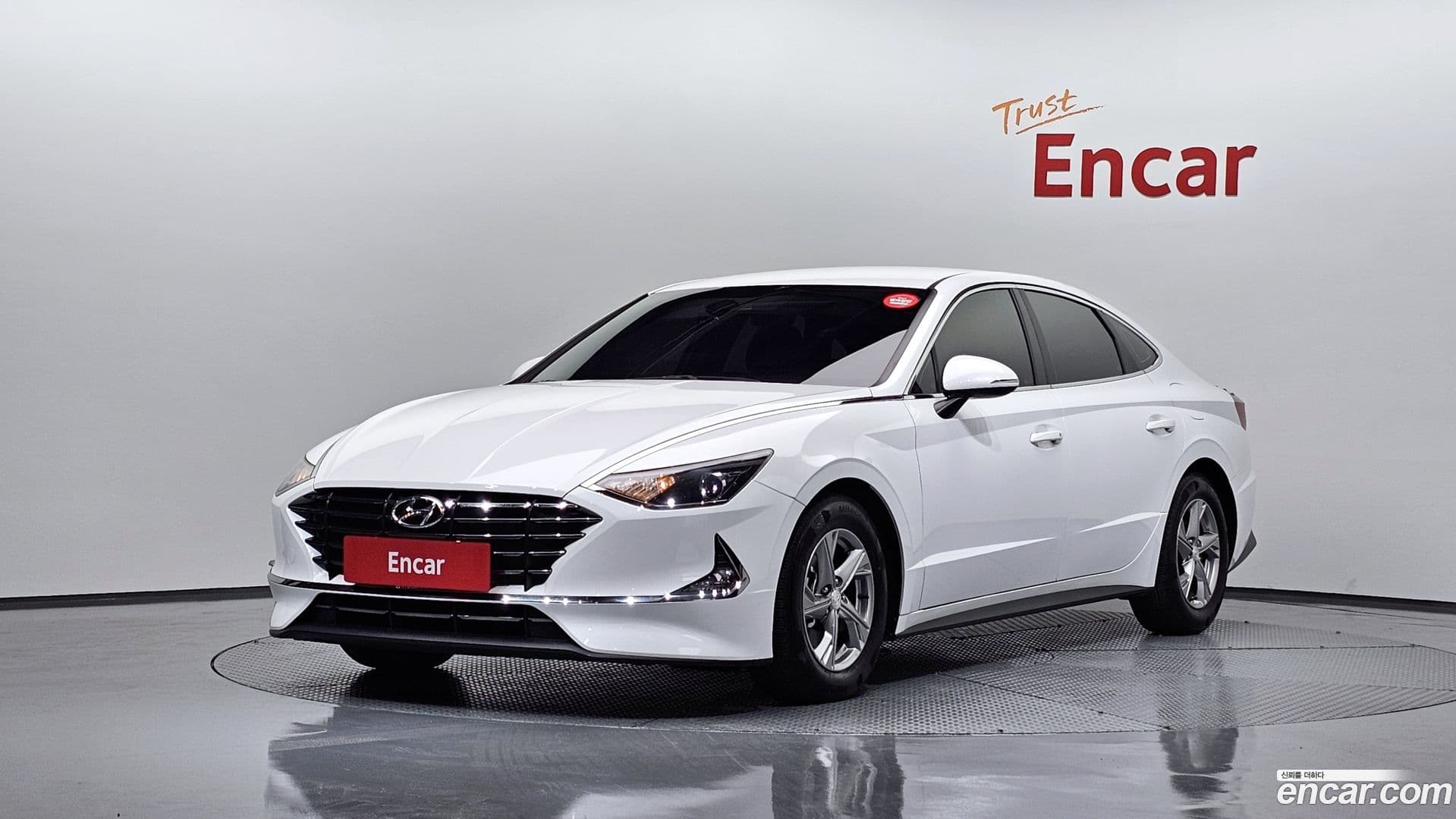 Main__Slider__Photo:Sonata Hyundai 2019.4-0