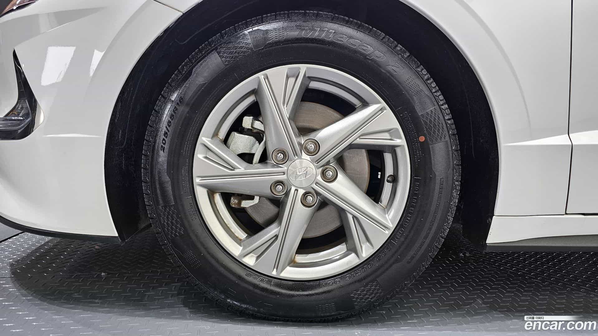 Sonata Hyundai 2019.4-OUTER-005