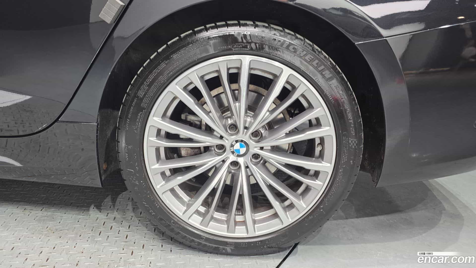 3-Series BMW 2021.3-OUTER-031