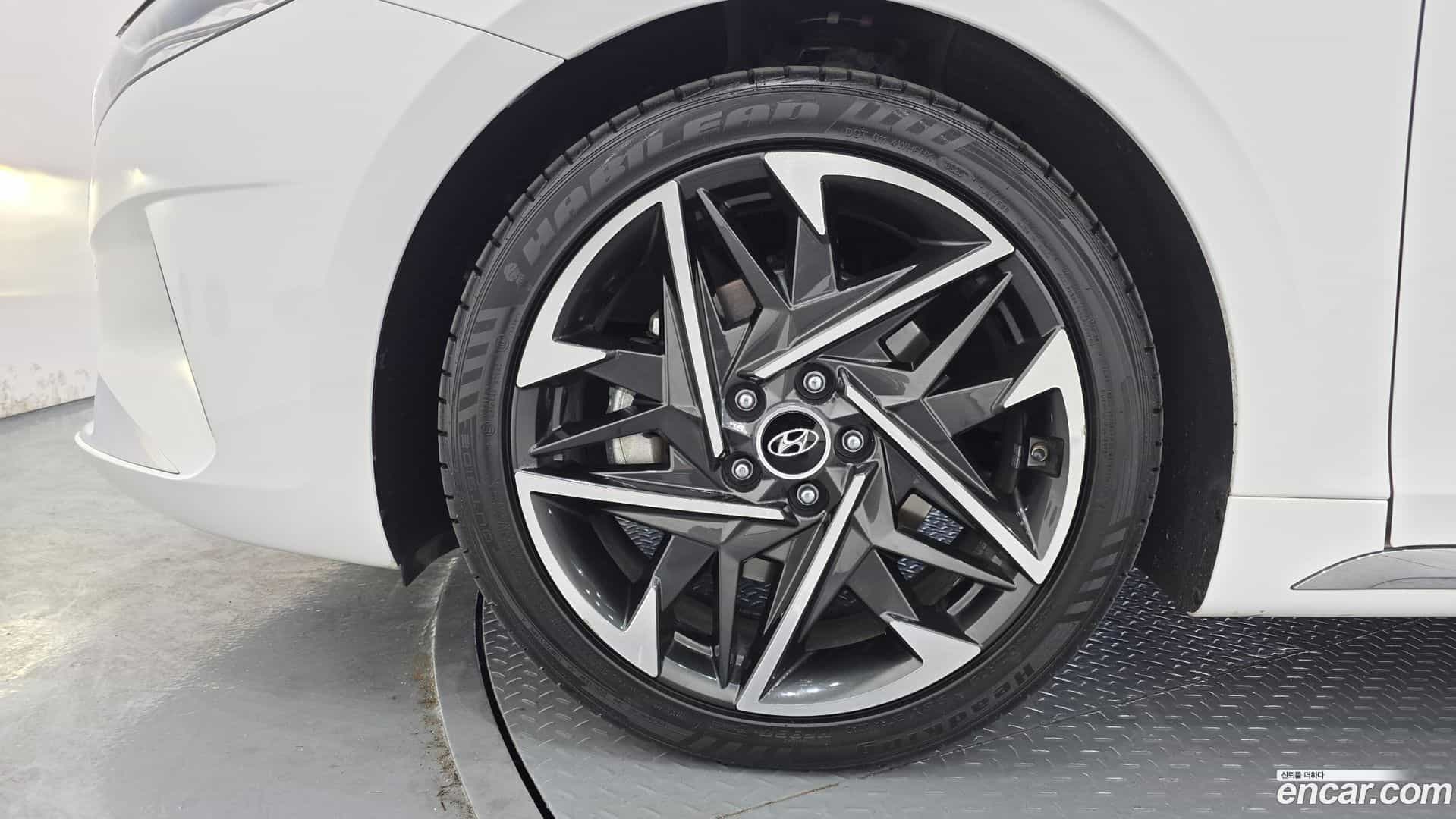 Grandeur Hyundai 2020.5-OUTER-005