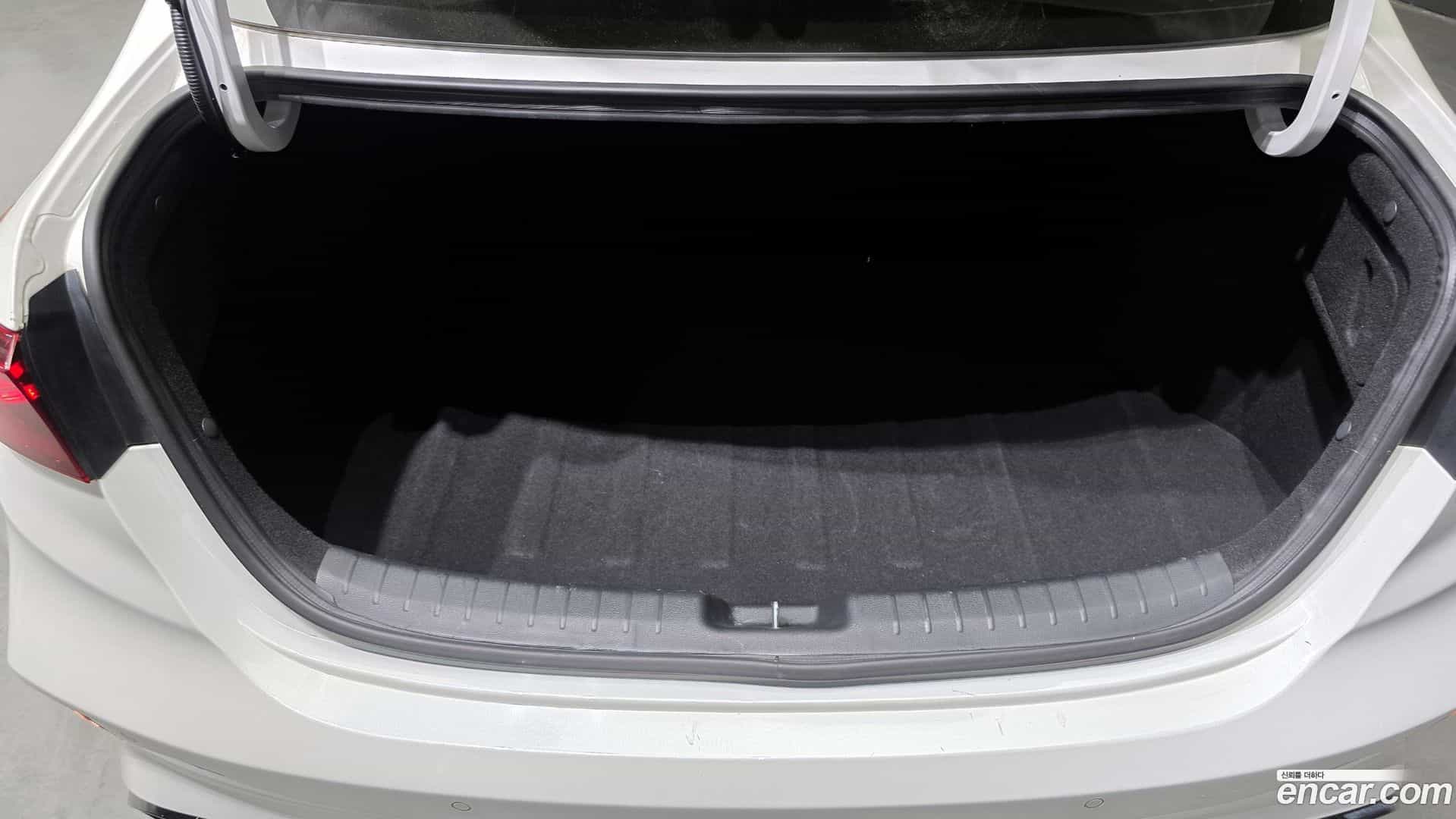 K3 Kia 2022.6-OPTION-043