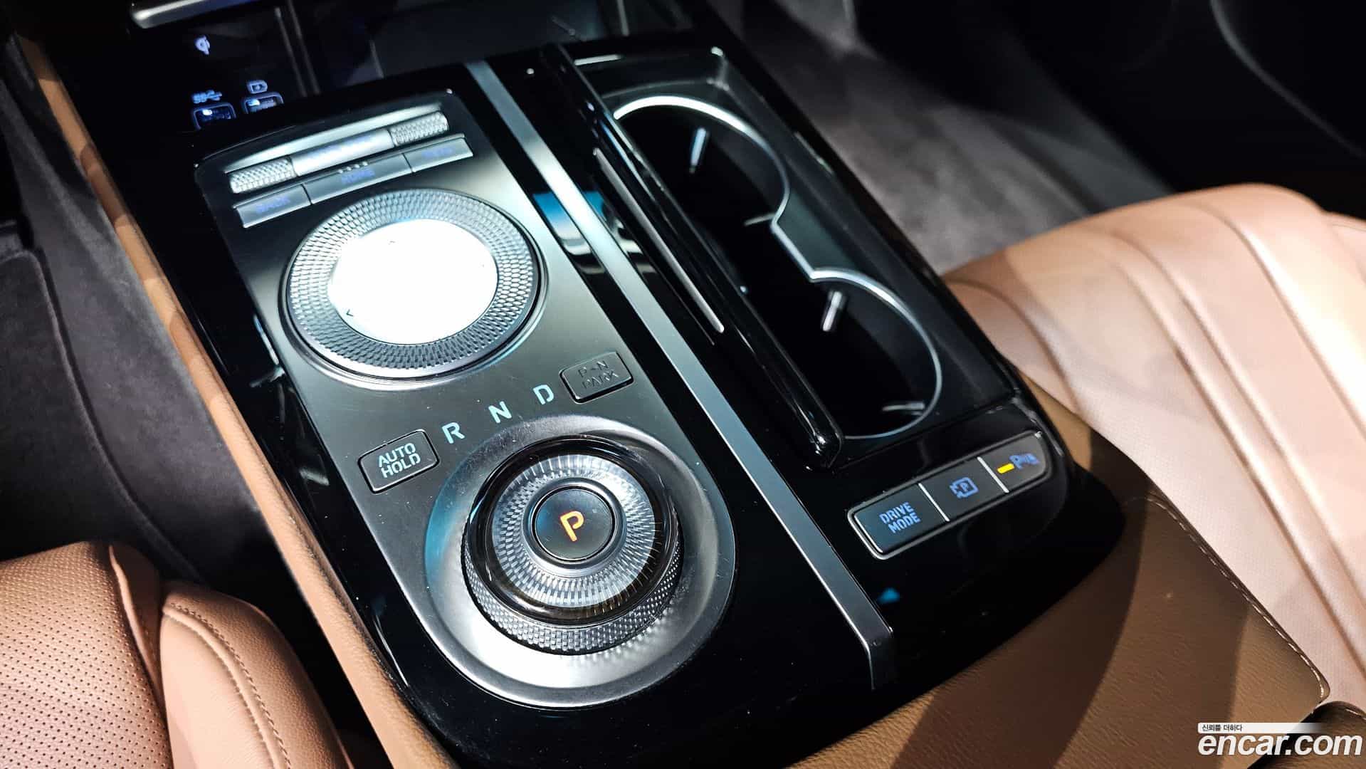 G80 Genesis 2022.6-INNER-009