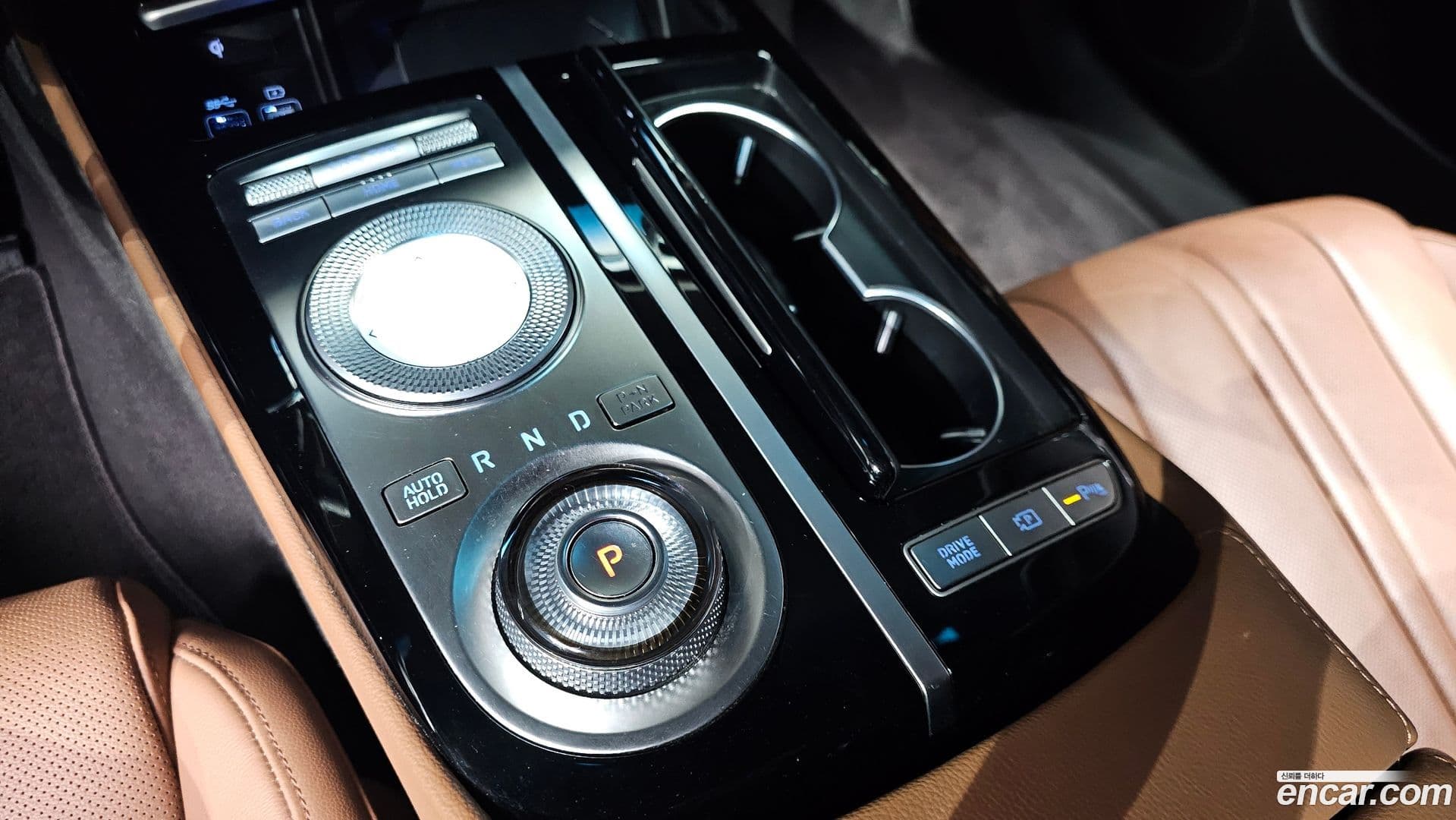 Main__Slider__Photo:G80 Genesis 2022.6-8