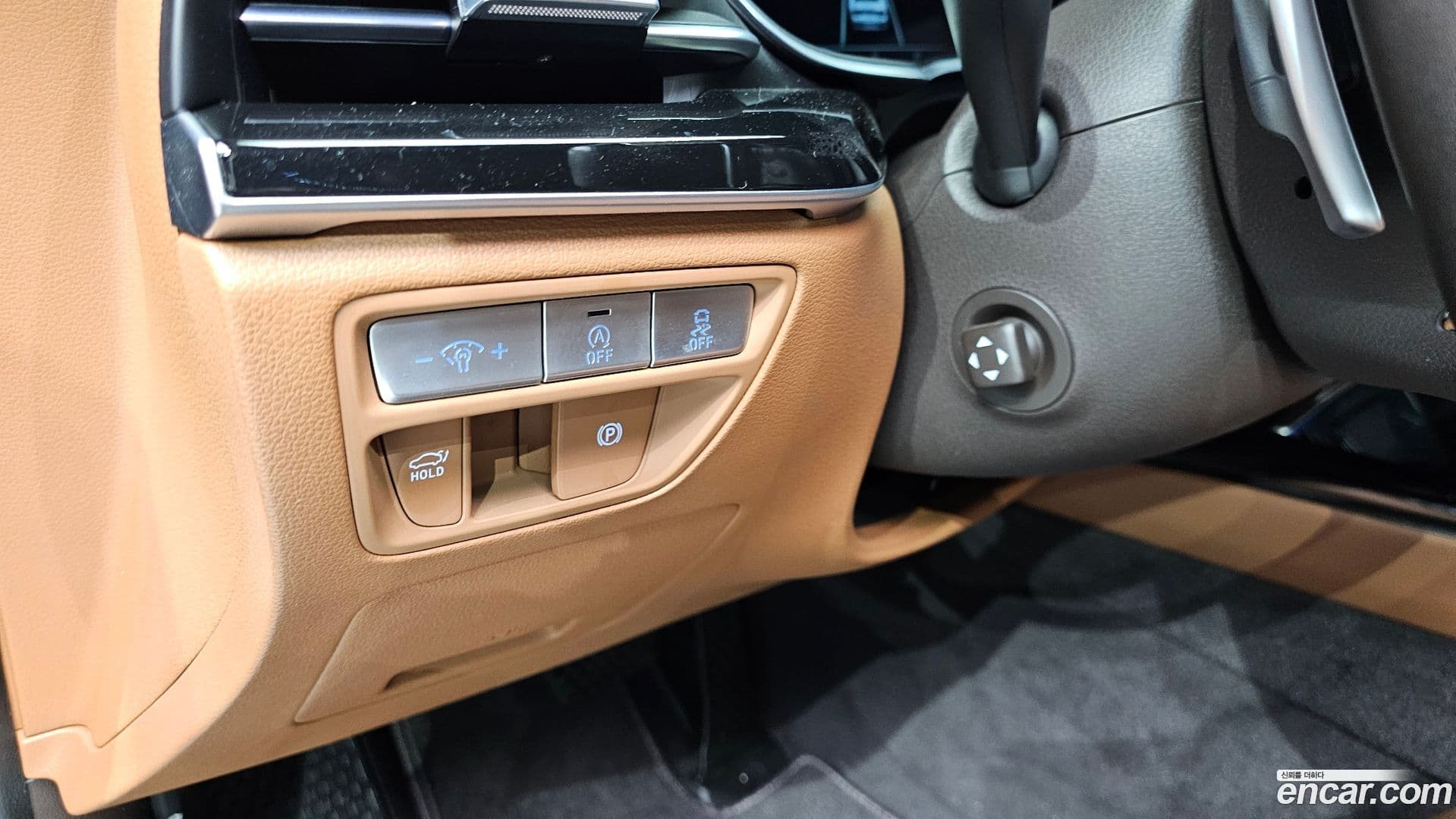 Main__Slider__Photo:G80 Genesis 2022.6-18