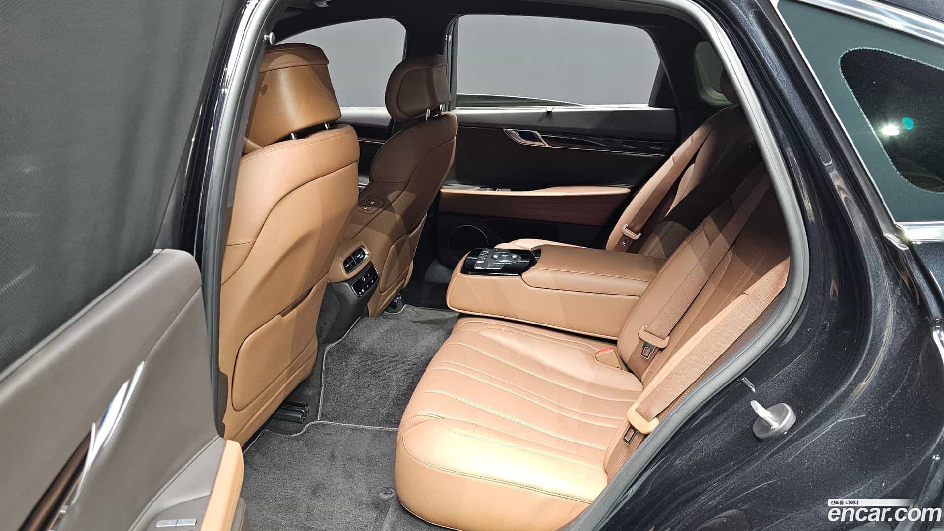 G80 Genesis 2022.6-INNER-036