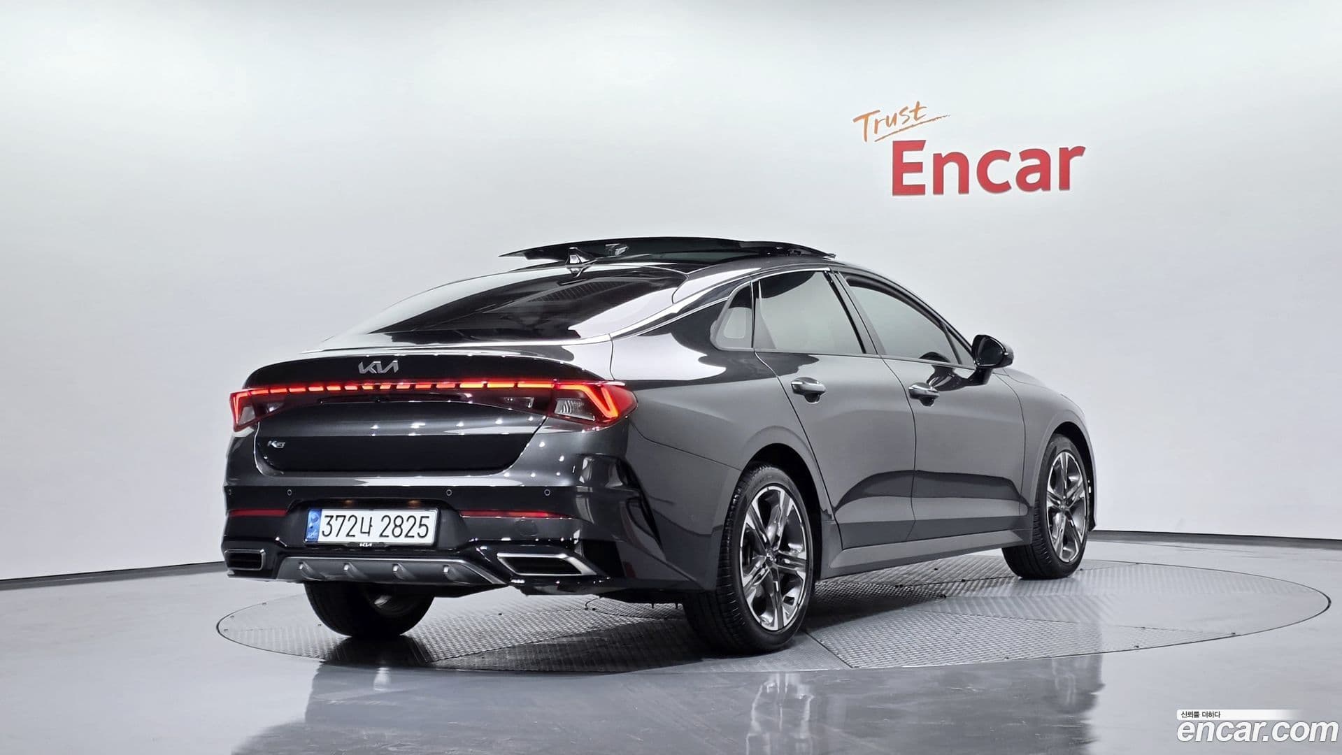 Main__Slider__Photo:K5 Kia 2022.0-1