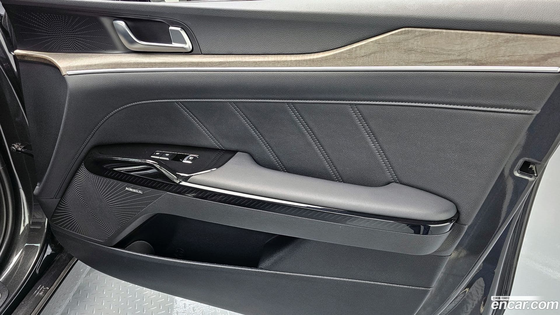Main__Slider__Photo:K5 Kia 2022.0-23