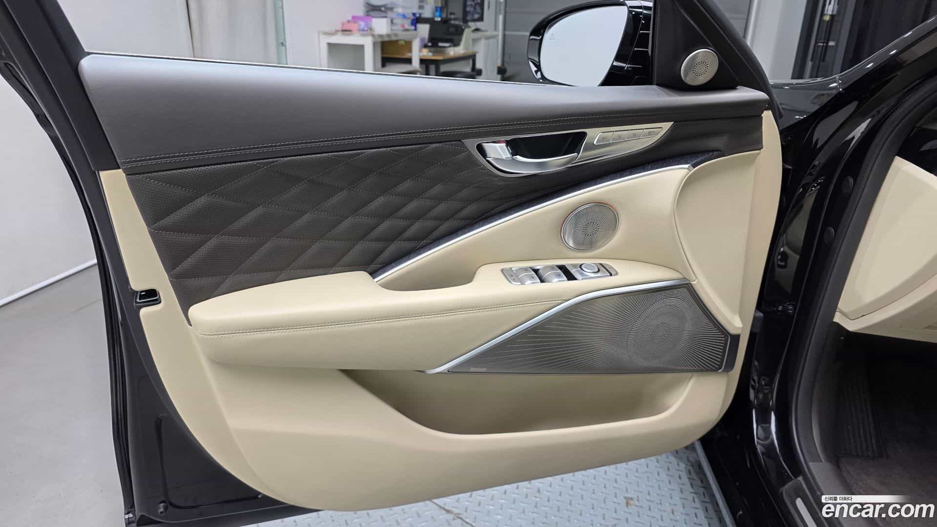 K9 Kia 2022.11-INNER-034