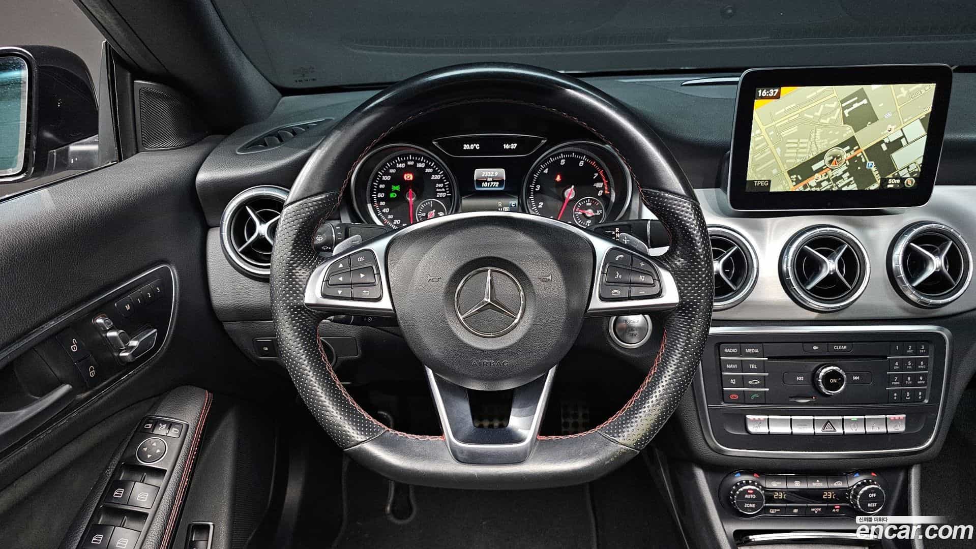 CLA-Class Mercedes-Benz 2017.7-OPTION-016