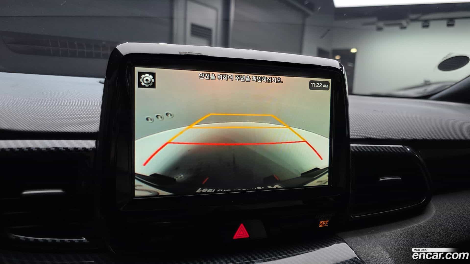 Veloster Hyundai 2018.7-OPTION-021